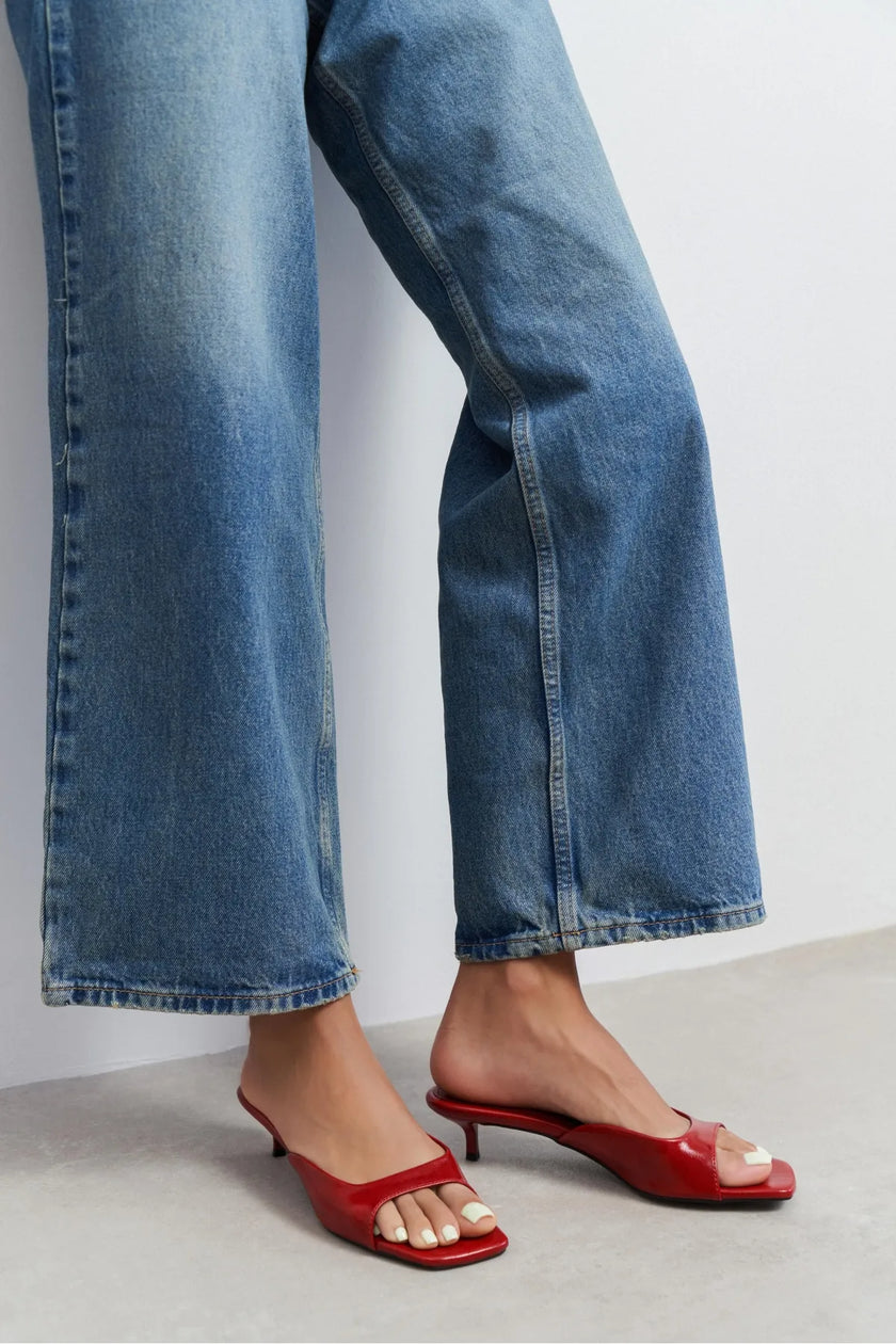 Hazel Red Rustic Patterned Square-Toe Women's Slim-Heeled Slippers