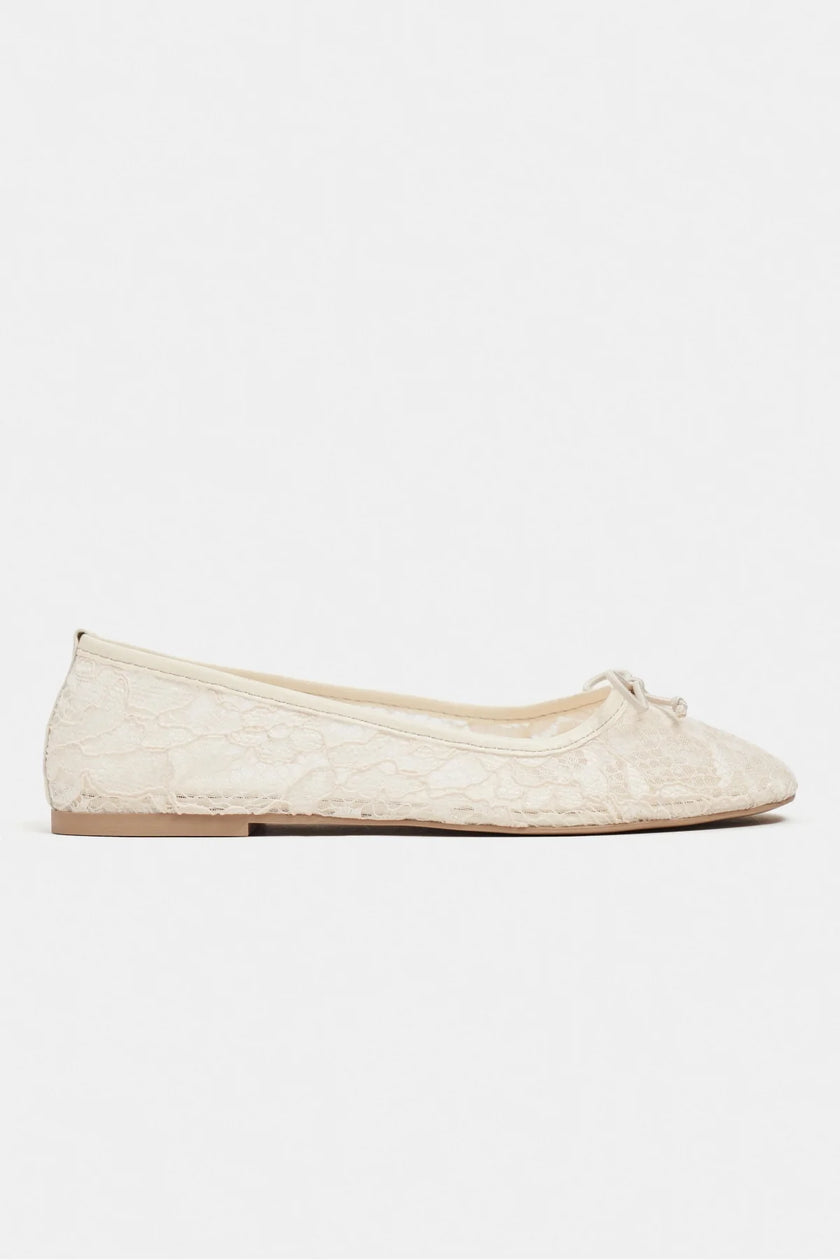 MAGNI Beige Lace Embroidered Bow Detail Women’s Ballet Flats