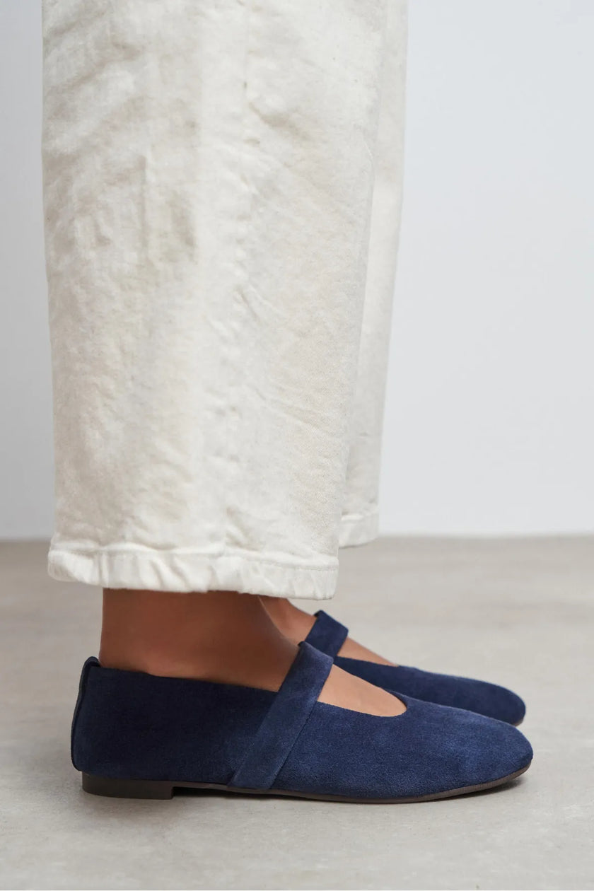 Tectum Navy Blue Suede Genuine Leather Medium-Band Flat Women's Ballet Flats