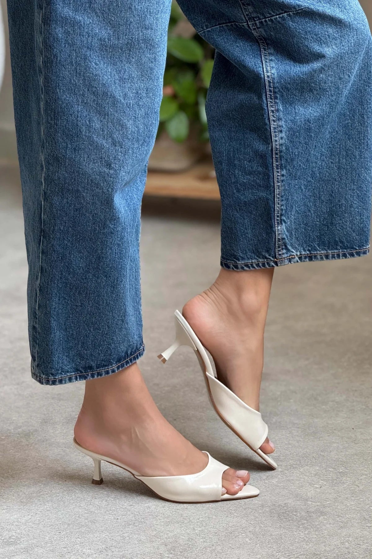 PROMİSE BEIGE RAŞEL RUSTIC PATTERNED POINTED TOE WOMEN'S THIN HEEL SLIPPERS | Slippers | FOOTWEAR | Slipper PROMİSE BEIGE RAŞEL RUSTIC PATTERNED POINTED TOE WOMEN'S THIN HEEL SLIPPERS | Slippers | FOOTWEAR | Slipper