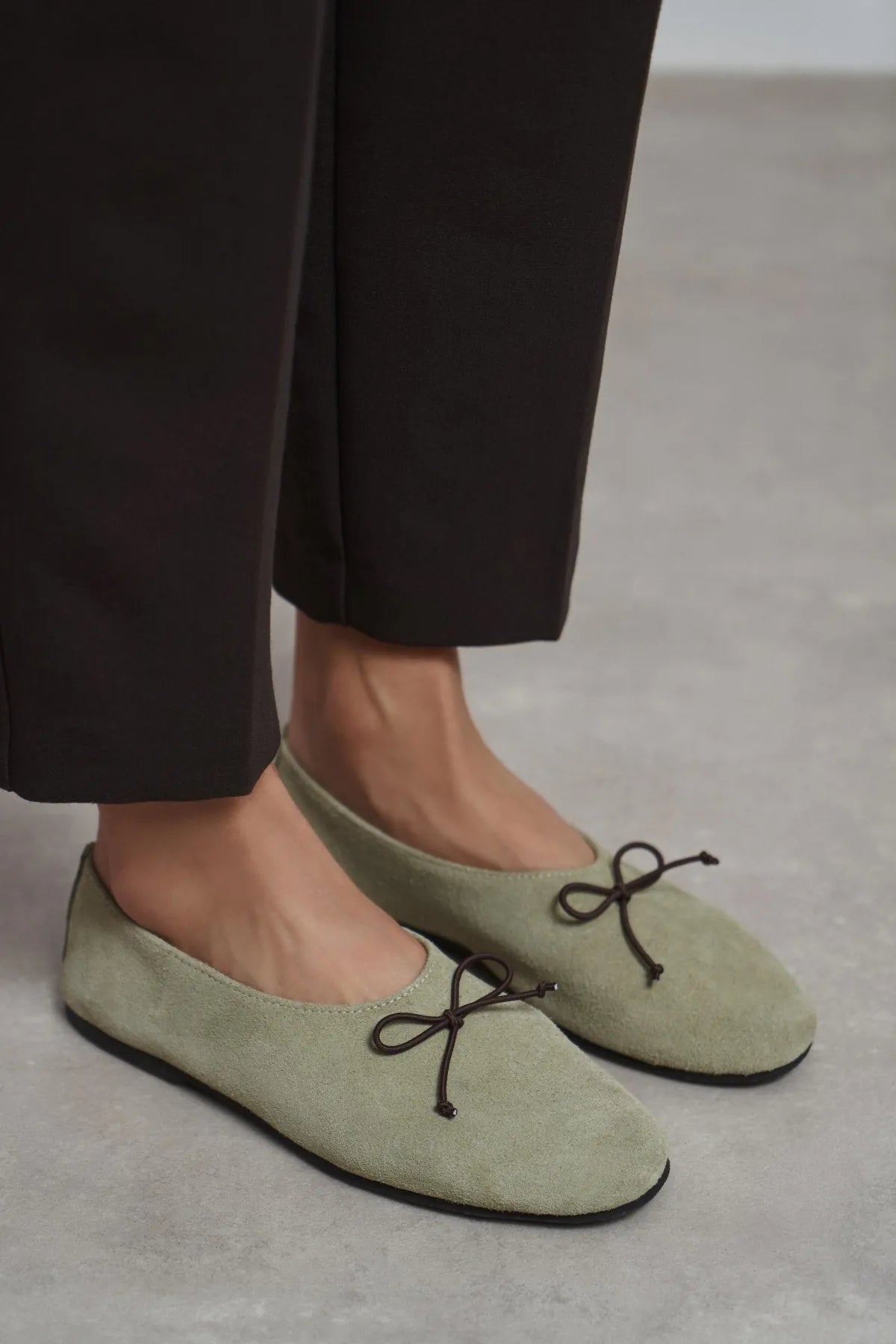 REYNA Light Green Genuine Leather Bow Detail Women’s Flat Ballet Shoes