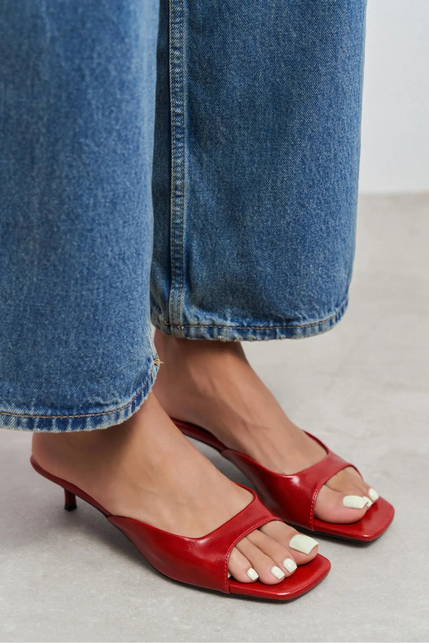 Hazel Red Rustic Patterned Square-Toe Women's Slim-Heeled Slippers