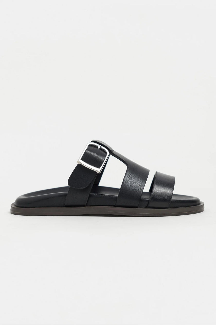 SPIRIT Black Matte Buckle Detail Flat Women’s Slippers