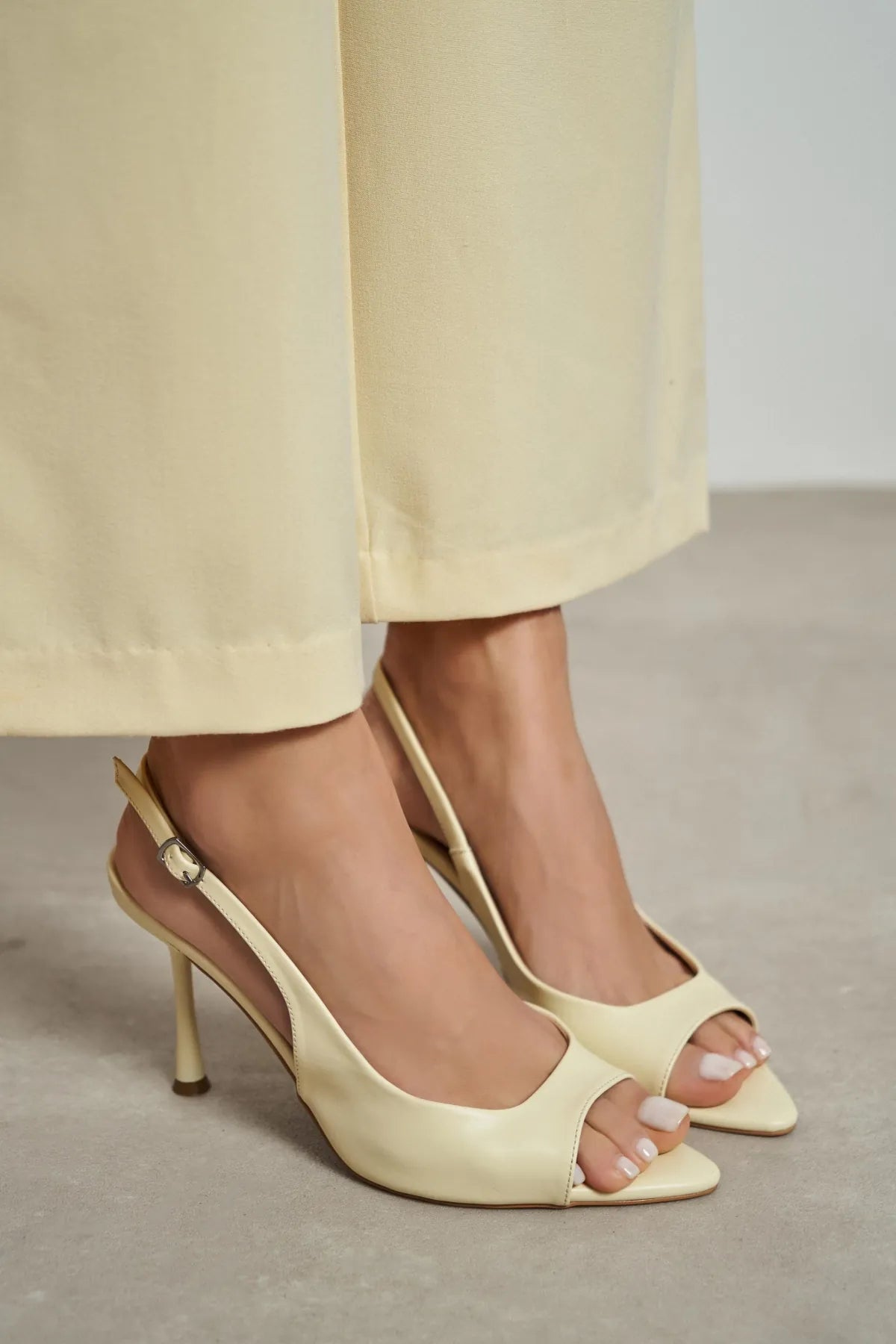 MAIA Butter Yellow Matte Pointed Toe Open Front Women’s Thin Heel Shoes