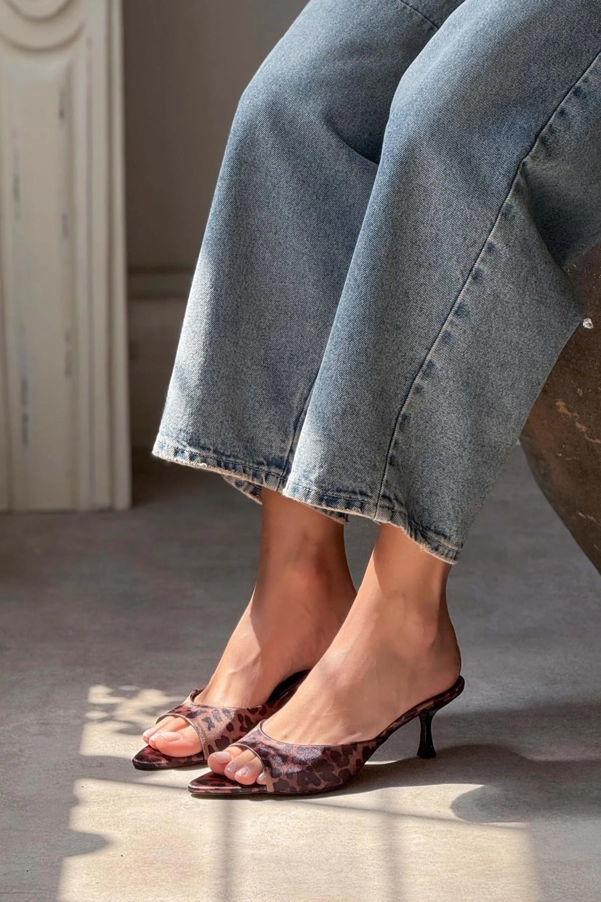Promise  Leo Satin Pointed Toe Women's Thin Heel Slippers