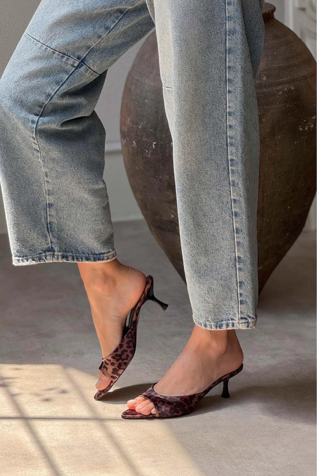 Promise  Leo Satin Pointed Toe Women's Thin Heel Slippers