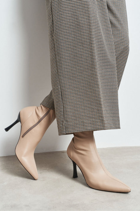 PALMA Nude Matte Stretch Pointed-Toe Ankle Boots – 8 cm Stiletto Heel
