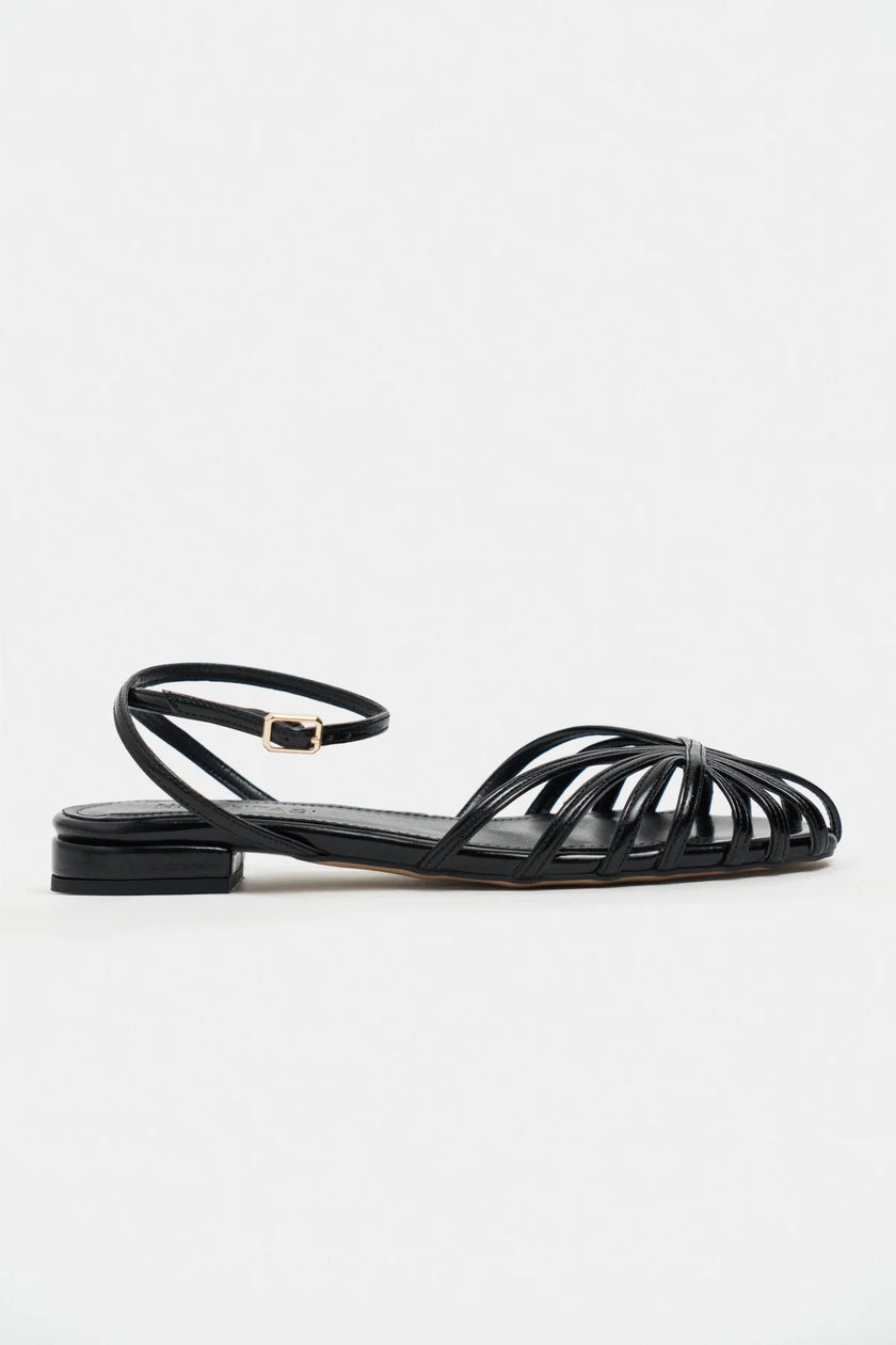PIKA Black Metallic Buckle Detail Women’s Sandal Flats