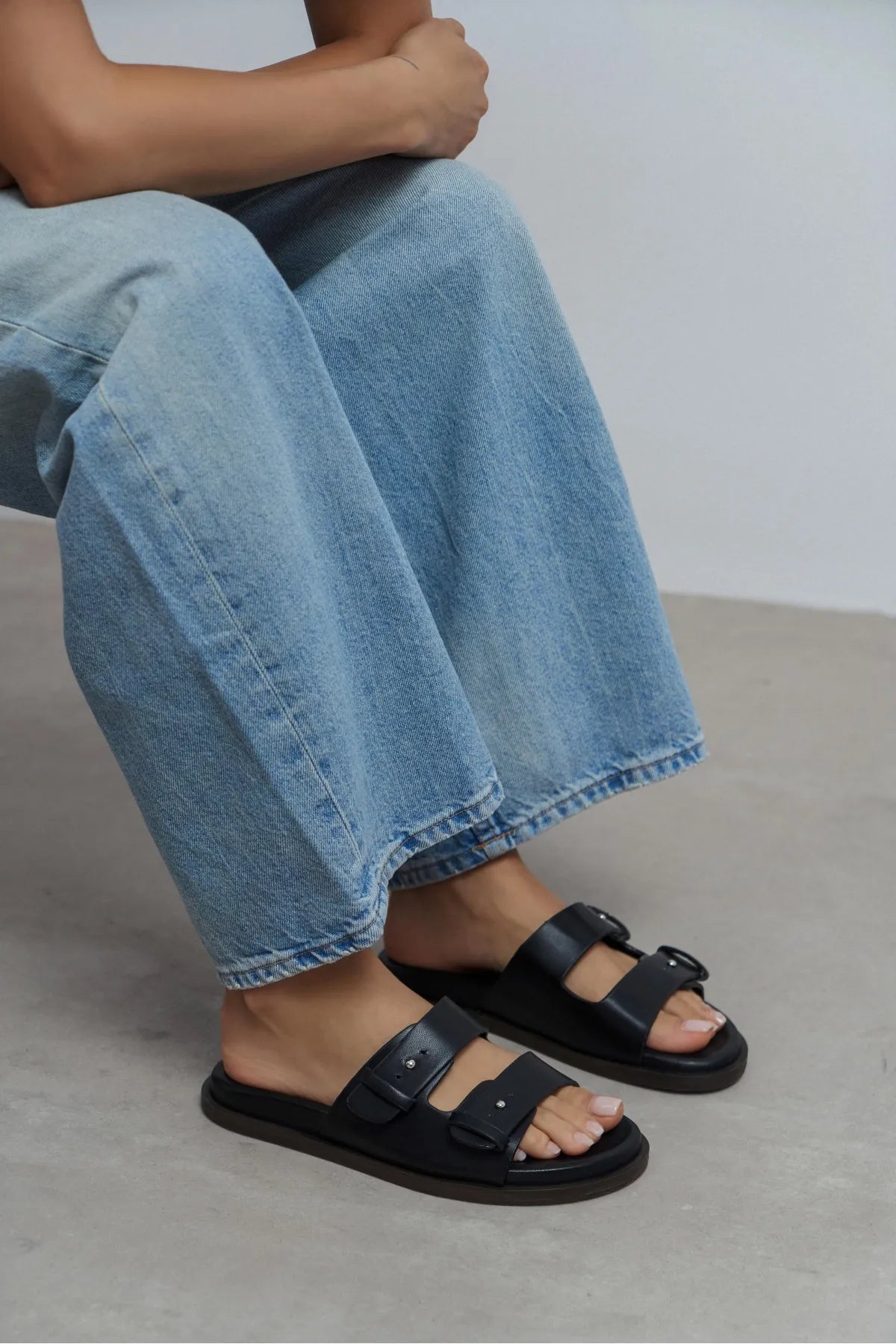 CUTE Black Rustic Double Strap Flat Sole Women’s Slippers | FOOTWEAR | Slipper | Lebbse CUTE Black Rustic Double Strap Flat Sole Women’s Slippers | FOOTWEAR | Slipper | Lebbse