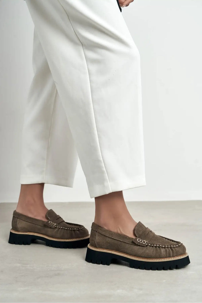 ALEVTİNA DARK BEIGE SUEDE GENUINE LEATHER THICK-SOLED WOMEN'S LOAFER SHOES