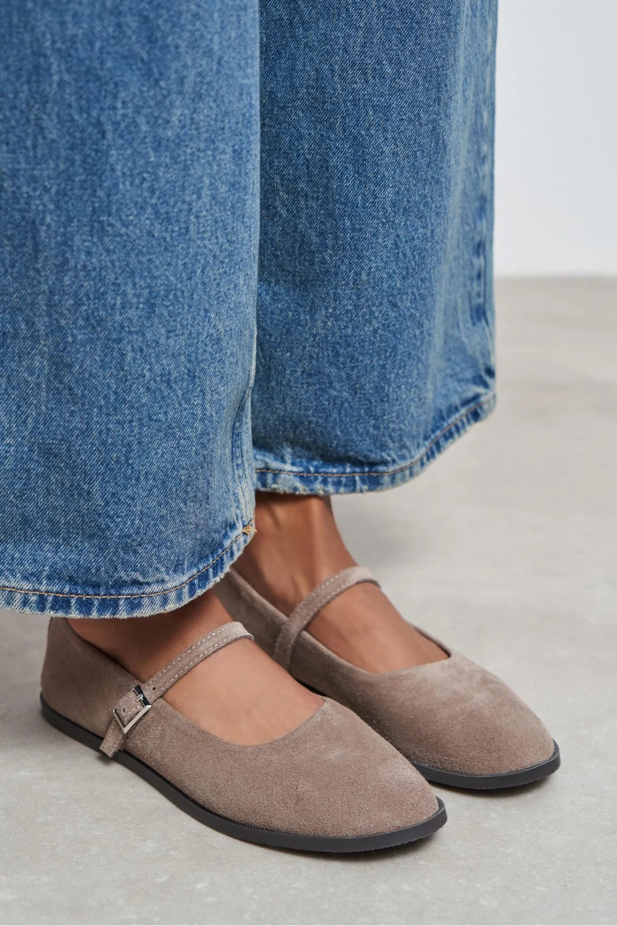 Jade Dark Beige Suede Genuine Leather Double-Buckle Flat Women's Ballet Flats