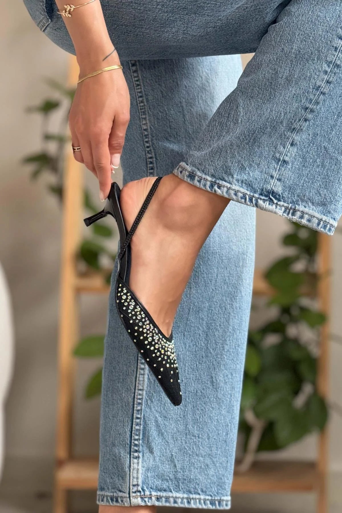 Cinderella Black Mesh Stone Detailed Pointed Toe Women's High Heel Shoes