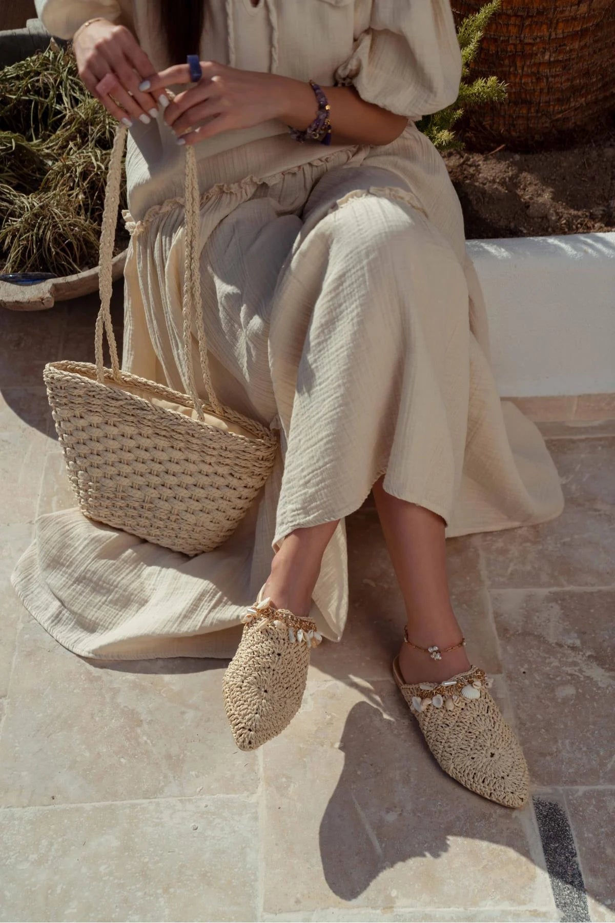 Lisa Beige Knitted Seashell Detailed Women's Slippers