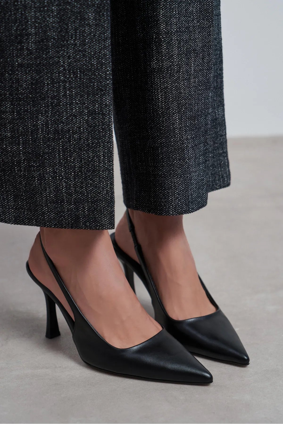 ELARA Black Matte Slingback V-Vamp Pointed-Toe Women’s High-Heel Shoes | FOOTWEAR | Heels | Lebbse ELARA Black Matte Slingback V-Vamp Pointed-Toe Women’s High-Heel Shoes | FOOTWEAR | Heels | Lebbse