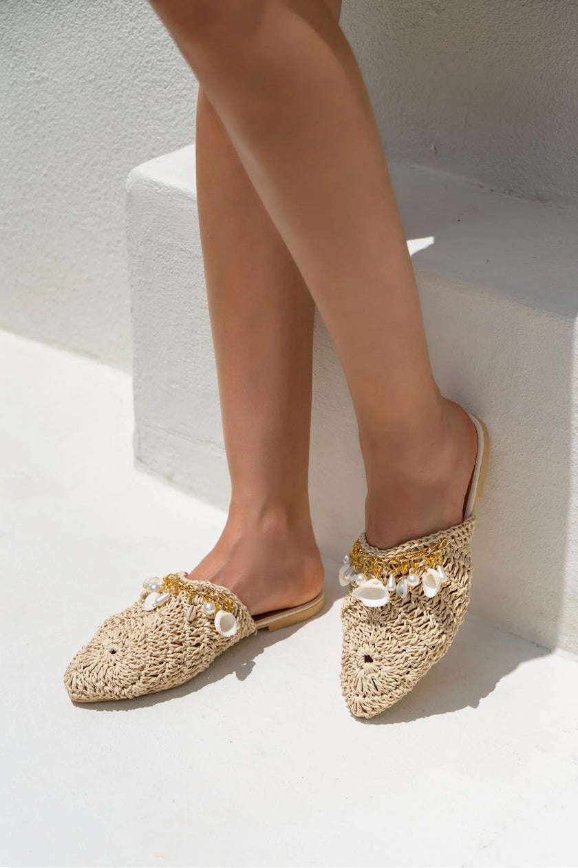 Lisa Beige Knitted Seashell Detailed Women's Slippers