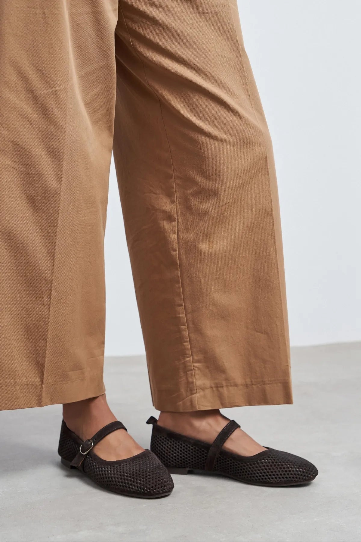 TITI Bitter Brown Suede Leather Studded Buckle Detail Flat Women's Ballet Flats