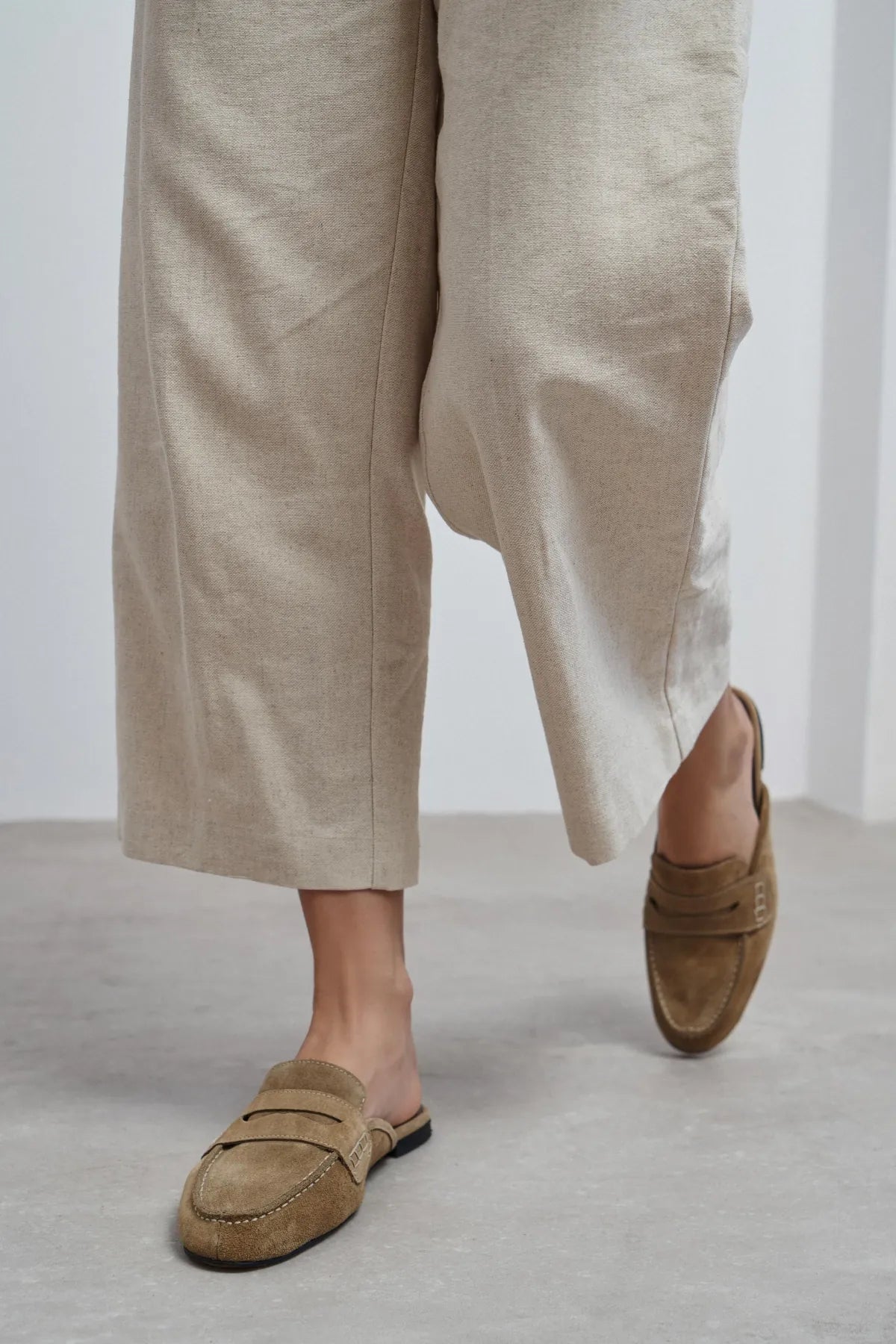 HARVEY Rome Beige Suede Women’s Loafer Mule Flats | FOOTWEAR | Slipper | Lebbse HARVEY Rome Beige Suede Women’s Loafer Mule Flats | FOOTWEAR | Slipper | Lebbse