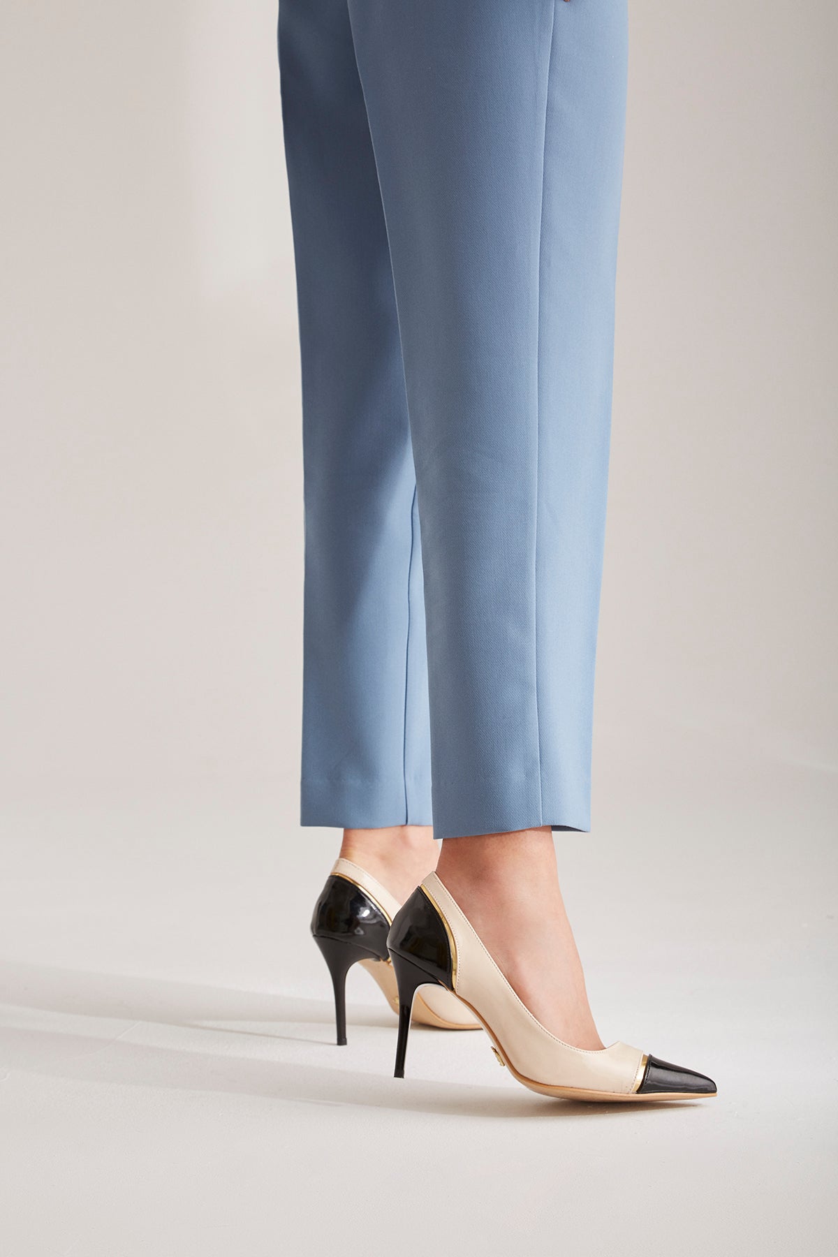 Diverse Ten Stiletto