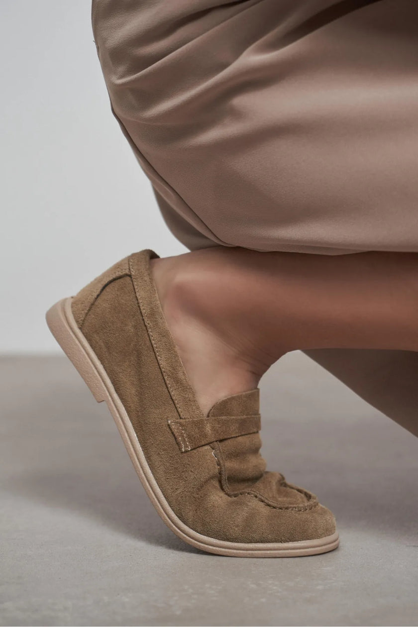 BERY Rome Beige Suede Genuine Leather Women’s Loafer