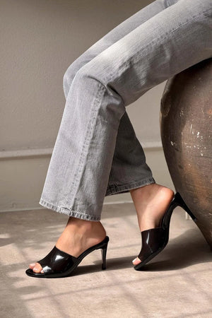 Morris Black Transparent Band Detail Women's Heeled Slippers