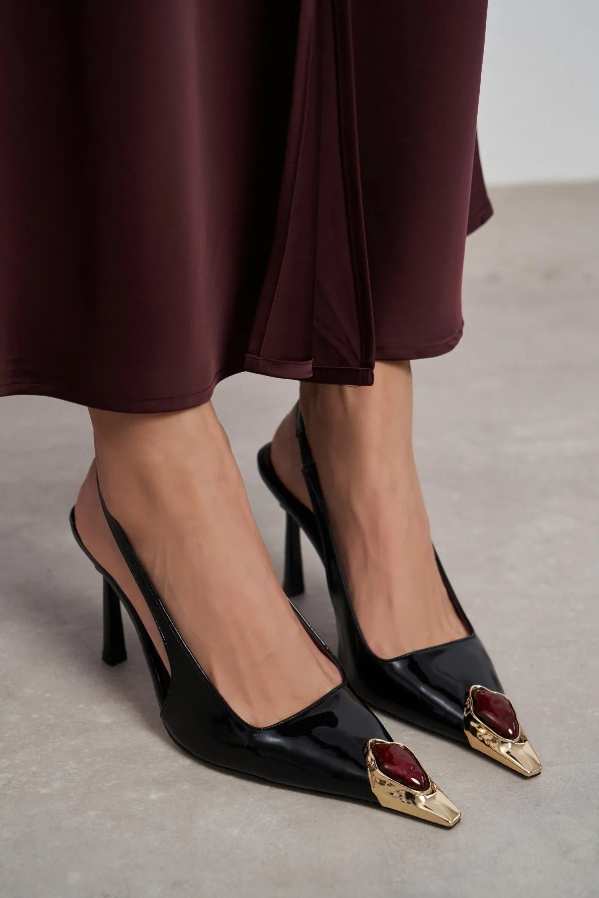 VIPER Black Patent Leather Gold Frame Stone Accessory Pointed Toe Women’s Heel Shoes | FOOTWEAR | Heels | Lebbse VIPER Black Patent Leather Gold Frame Stone Accessory Pointed Toe Women’s Heel Shoes | FOOTWEAR | Heels | Lebbse