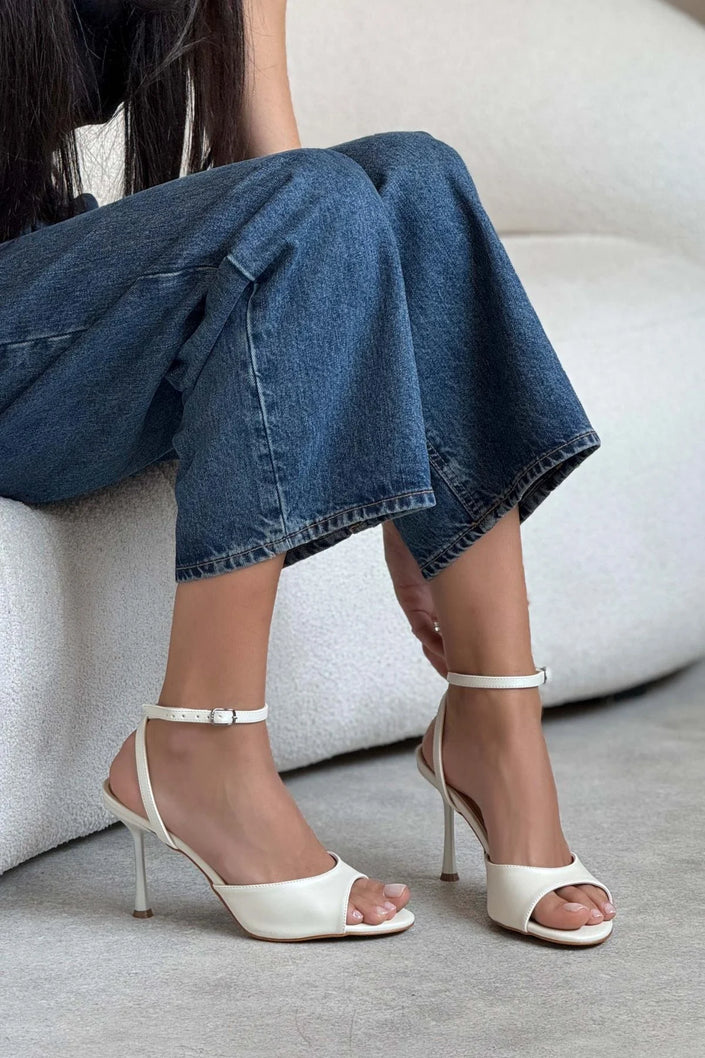 Charms Pearl Matte Ankle Belt Detailed Women's Thin Heeled Shoes