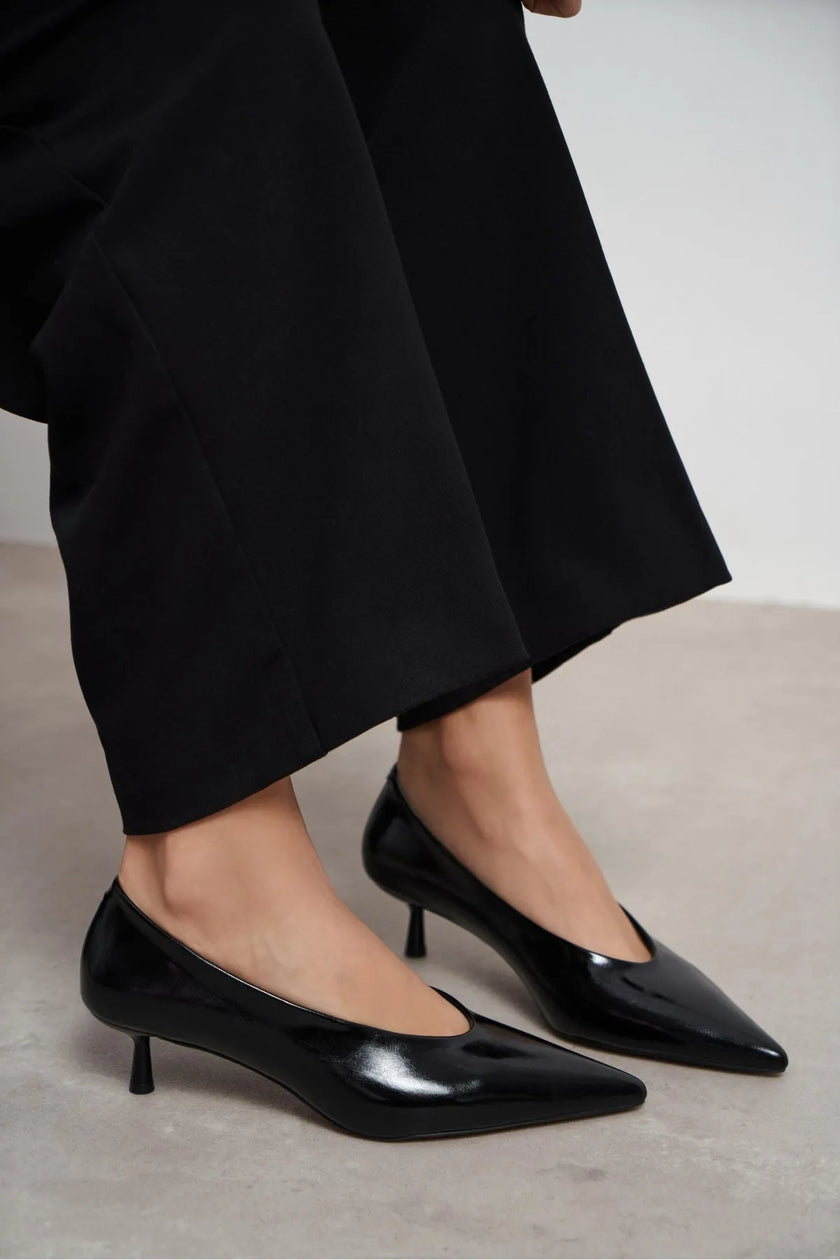 TINKY Black Rustic Pointed Toe Women’s Low Heel Shoes