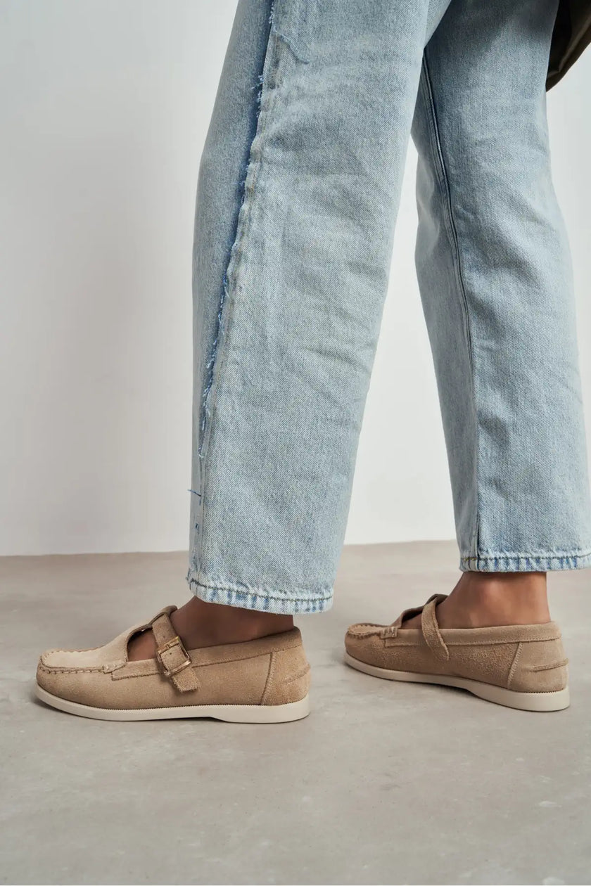 GAVİN BEIGE FLAT SOLE BUCKLE DETAIL WOMEN'S SHOES