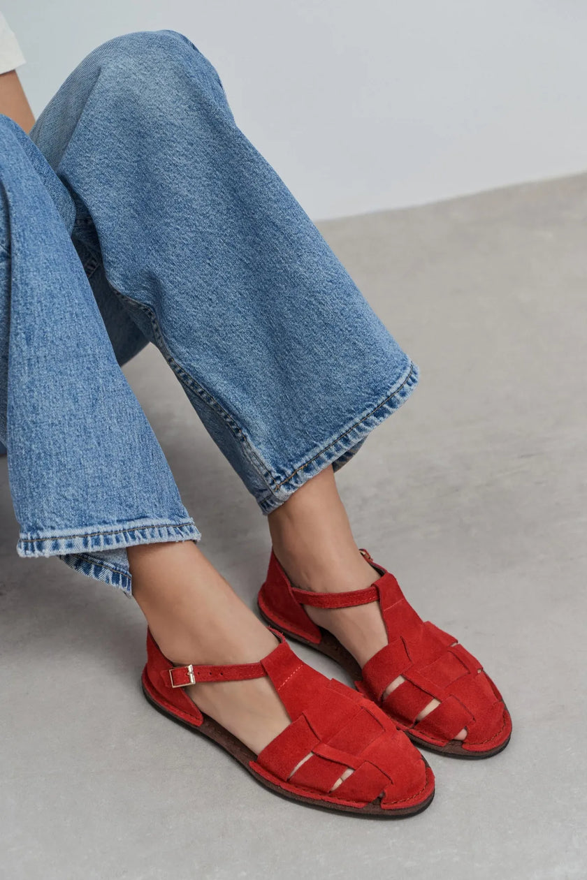 HUGEL Red Suede Leather Buckle Detail Flat Women’s Sandals