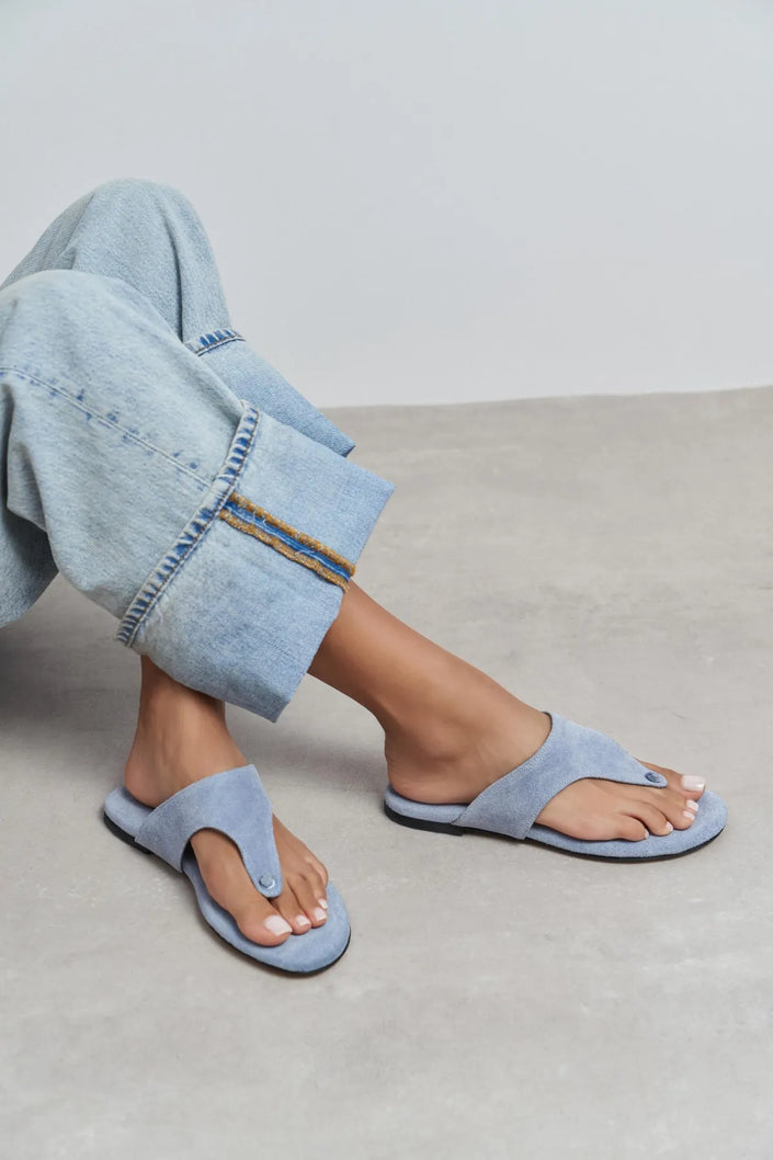ALMIRA BABY BLUE SUEDE LEATHER WOMEN’S FLAT TOE-POST SLIPPERS