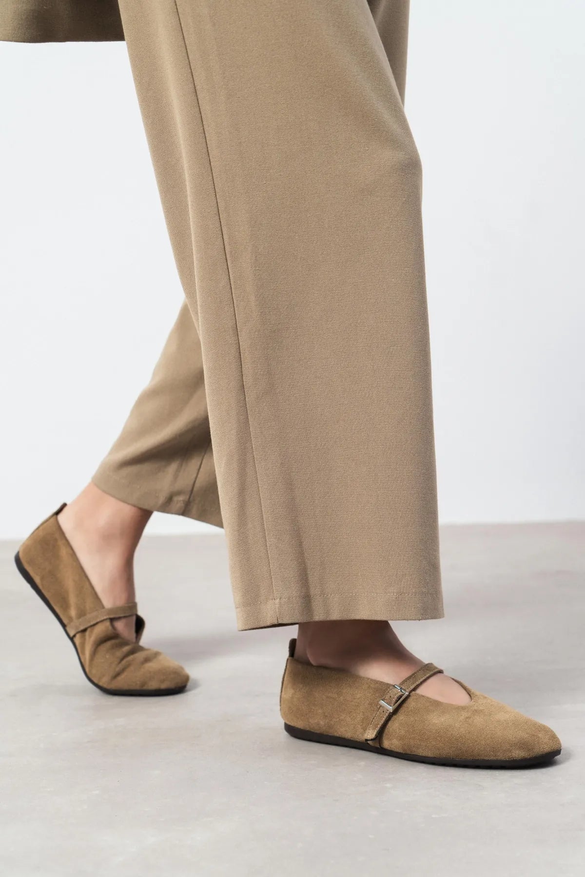 MERA Rome Beige Suede Buckle Detail Genuine Leather Women’s Flat Ballet Shoes | Ballet Flats | FOOTWEAR | Lebbse MERA Rome Beige Suede Buckle Detail Genuine Leather Women’s Flat Ballet Shoes | Ballet Flats | FOOTWEAR | Lebbse