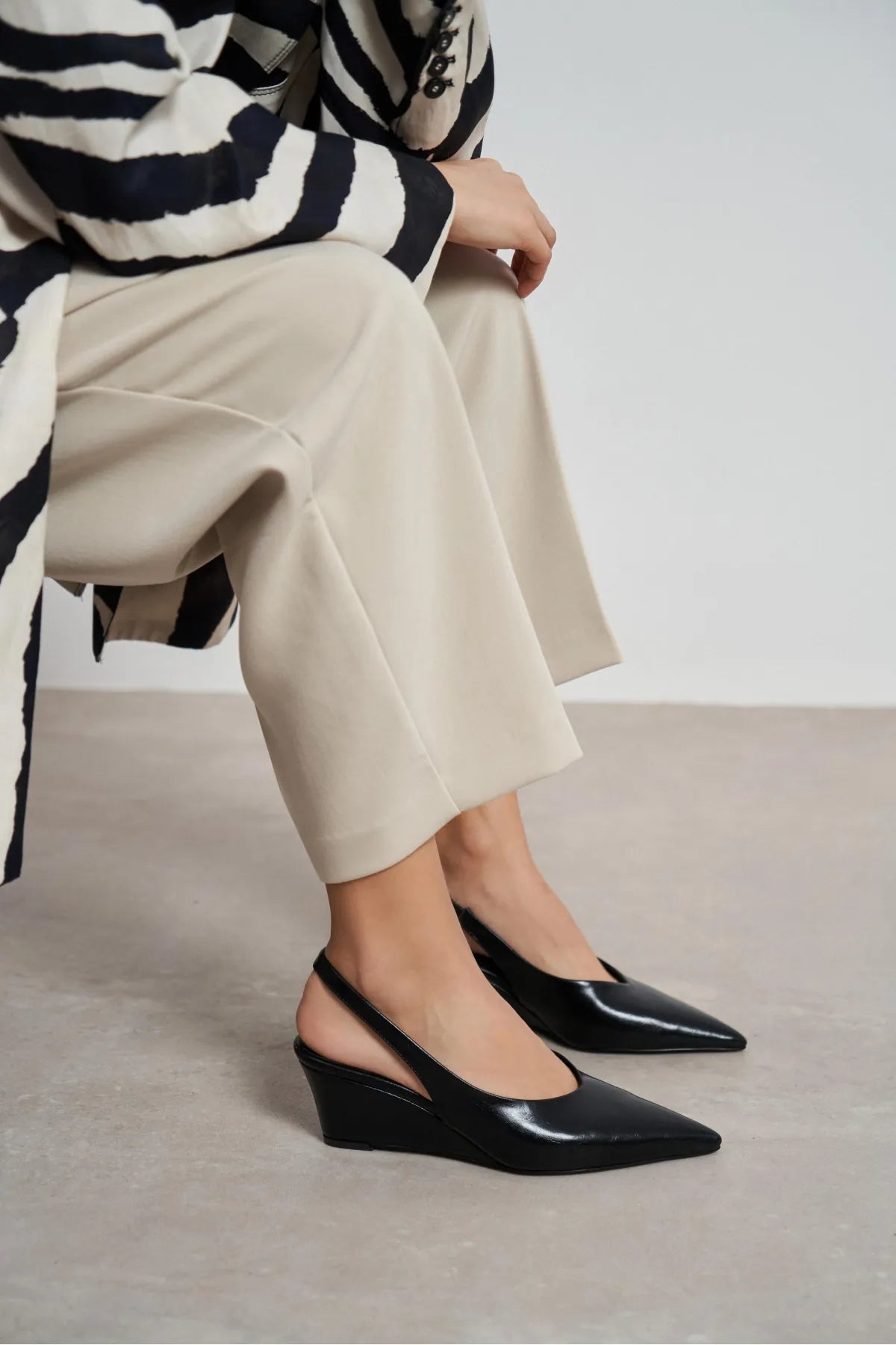 MELONI Black Matte Back Strap Detail Pointed Toe Women’s Heel Shoes