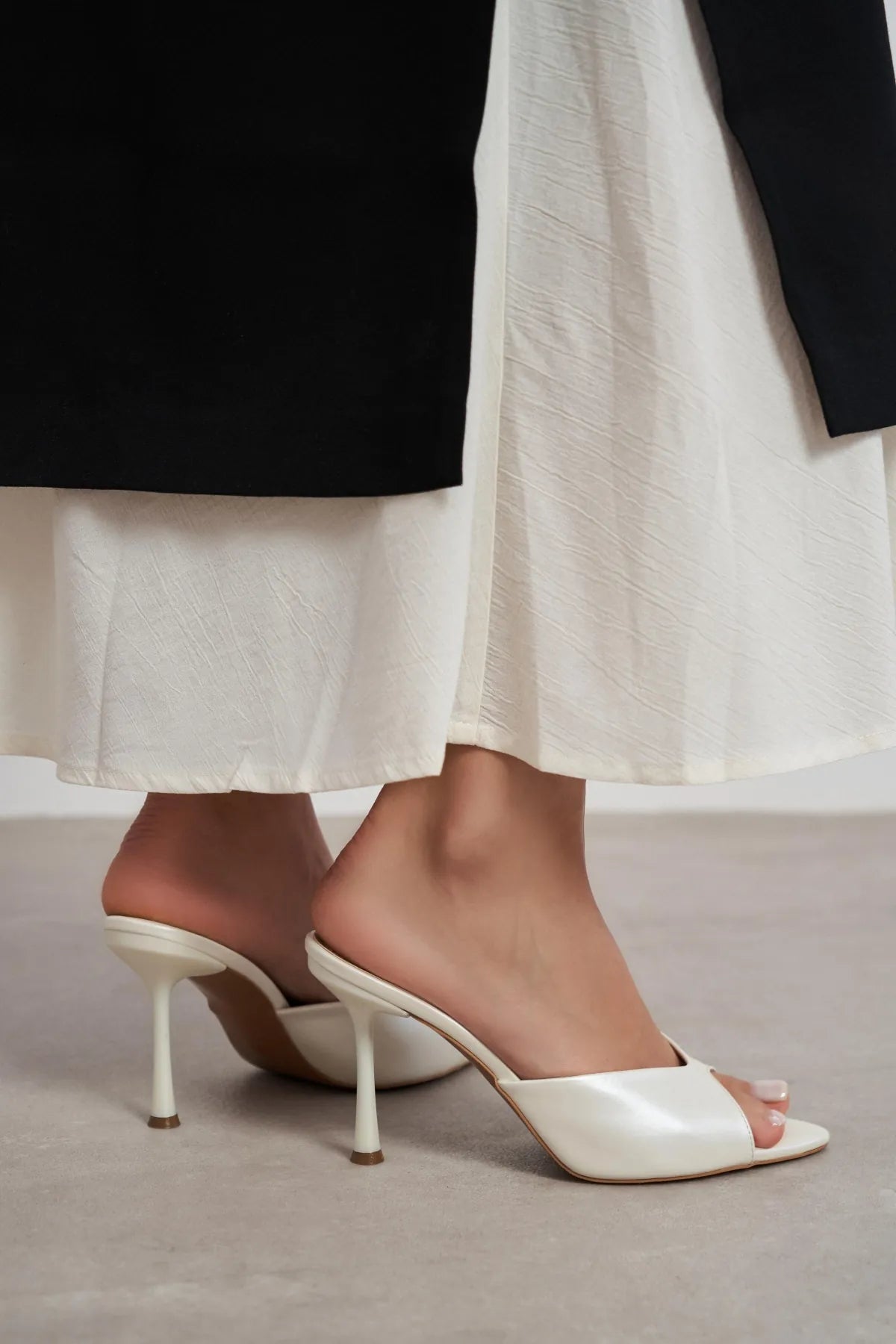 RODI Pearl Matte Pointed Toe Women’s Heeled Mules | FOOTWEAR | Slipper | Lebbse RODI Pearl Matte Pointed Toe Women’s Heeled Mules | FOOTWEAR | Slipper | Lebbse
