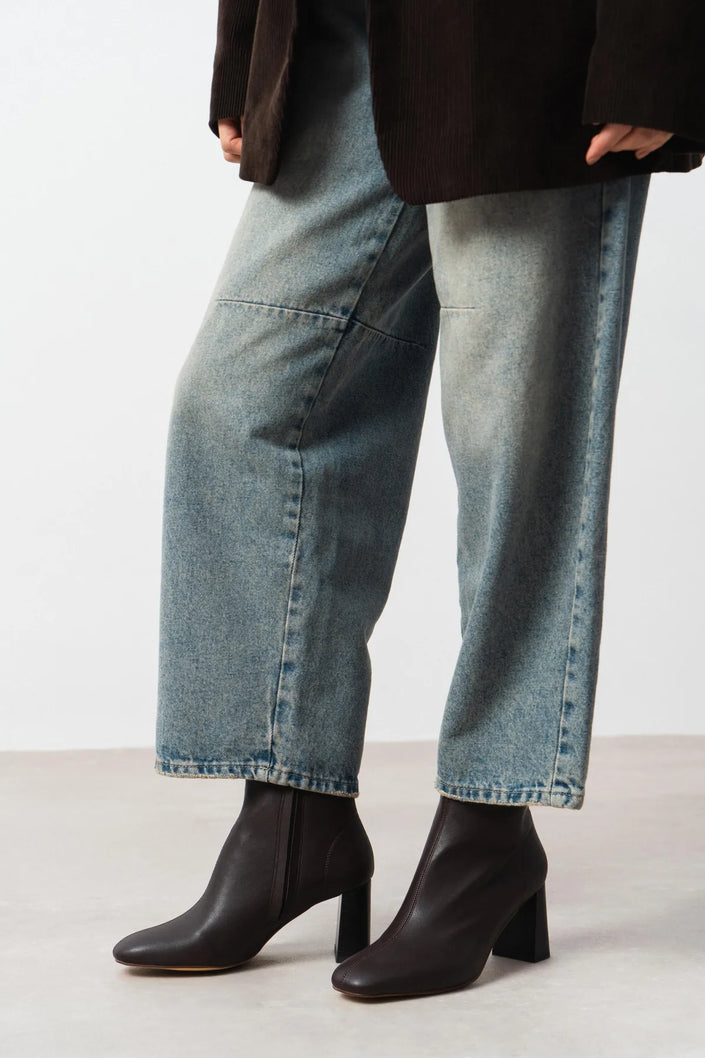 OPLO Coffee Matte Zippered Thick Heel Women's Boots