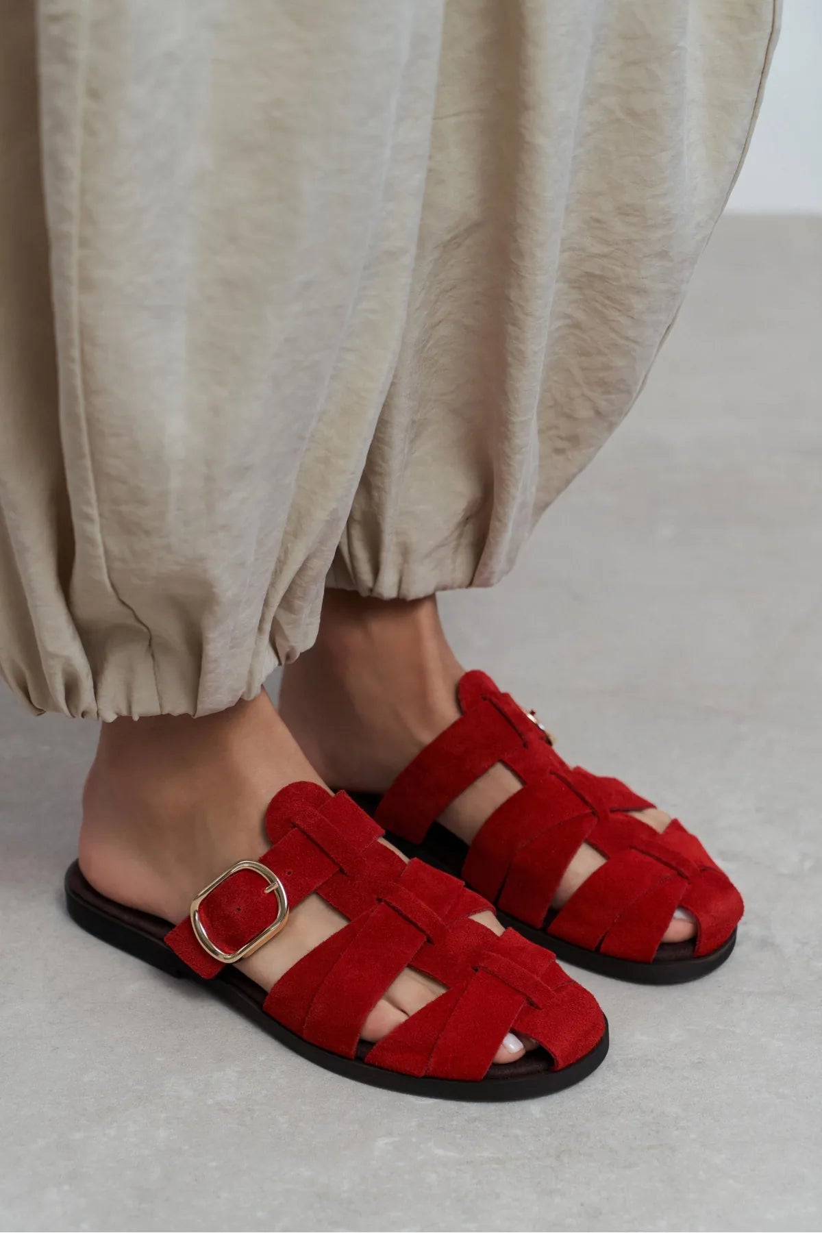 HONEY Red Genuine Suede Buckle Detail Flat Women’s Slippers | FOOTWEAR | Slipper | Lebbse HONEY Red Genuine Suede Buckle Detail Flat Women’s Slippers | FOOTWEAR | Slipper | Lebbse
