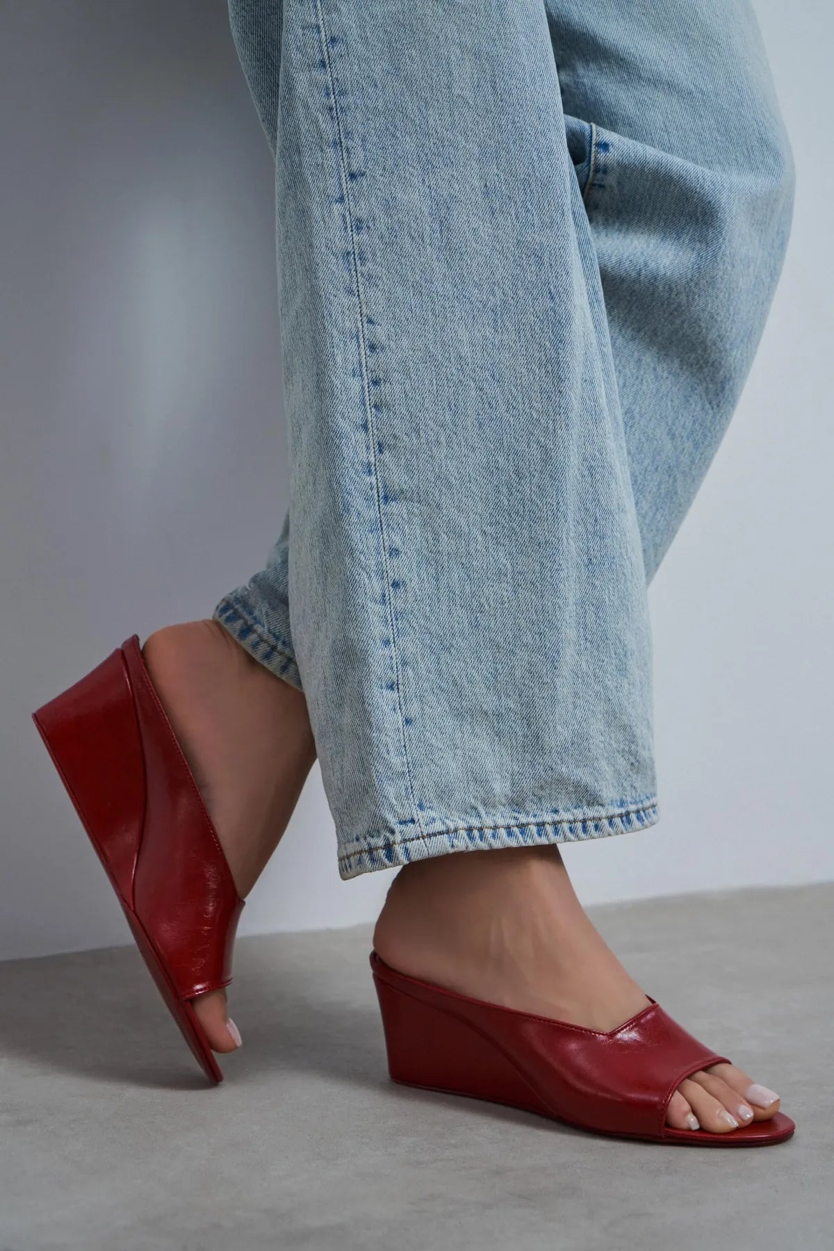 ALLISON Red Rustic Wedge Heel Women’s Slippers | FOOTWEAR | Slipper | Lebbse ALLISON Red Rustic Wedge Heel Women’s Slippers | FOOTWEAR | Slipper | Lebbse