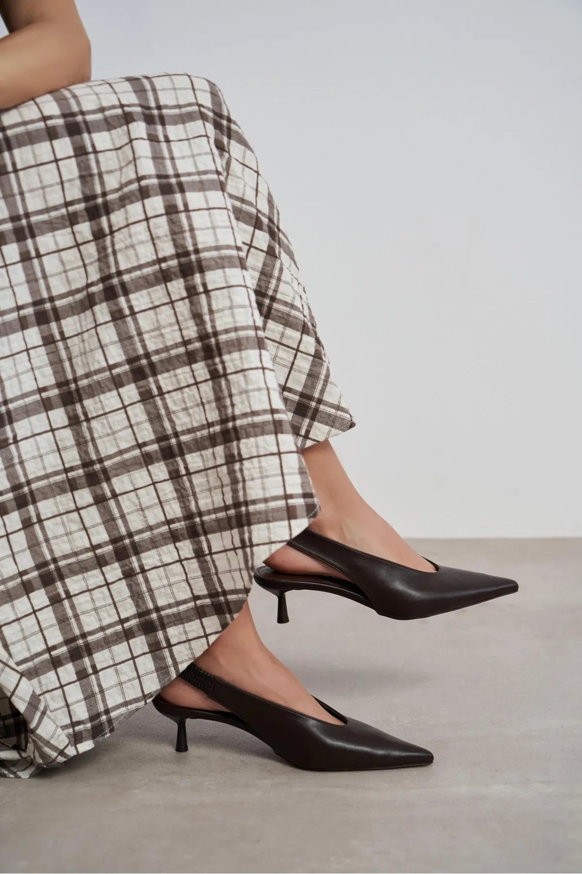 LUNIX Coffee Matte Pointed Toe Slingback Women’s Thin Heel Shoes