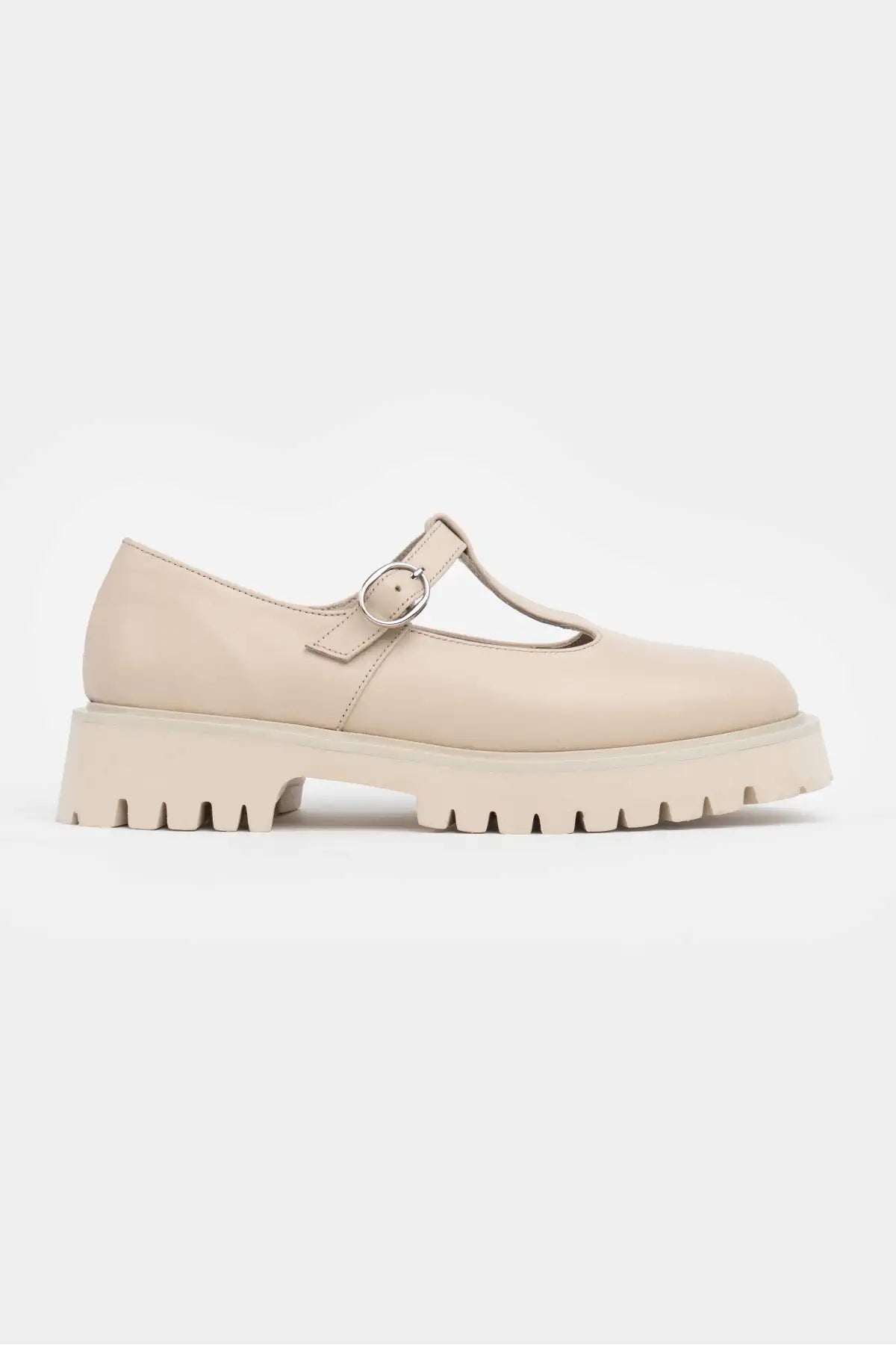 STANA BEIGE BUCKLE DETAIL THICK-SOLED WOMEN'S SHOES | FOOTWEAR | Loafers | Lebbse STANA BEIGE BUCKLE DETAIL THICK-SOLED WOMEN'S SHOES | FOOTWEAR | Loafers | Lebbse