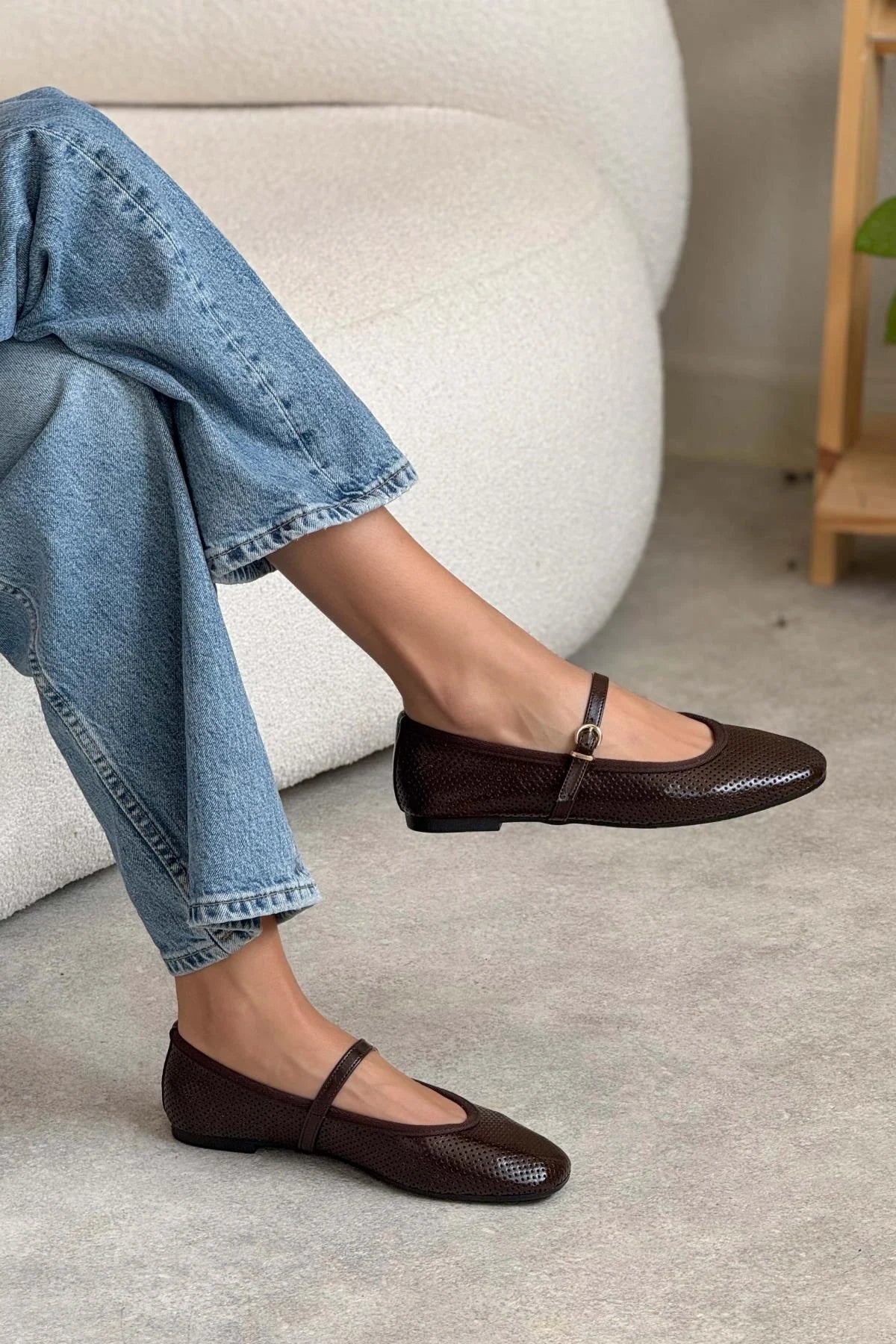Giallo Brown Wrinkled Matte Belt Detail Studded Flat Sole Women's Ballerinas