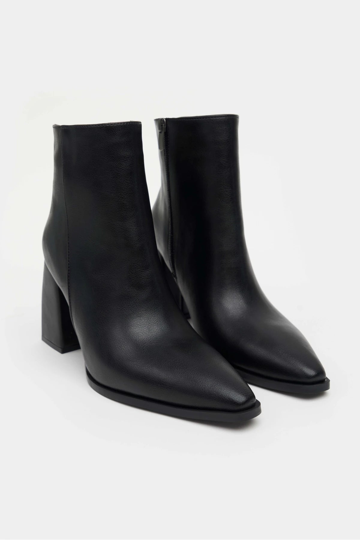 JUANITA BLACK MATTE ZIPPER DETAIL WOMEN'S HIGH-HEEL BOOTS | Boots | FOOTWEAR JUANITA BLACK MATTE ZIPPER DETAIL WOMEN'S HIGH-HEEL BOOTS | Boots | FOOTWEAR