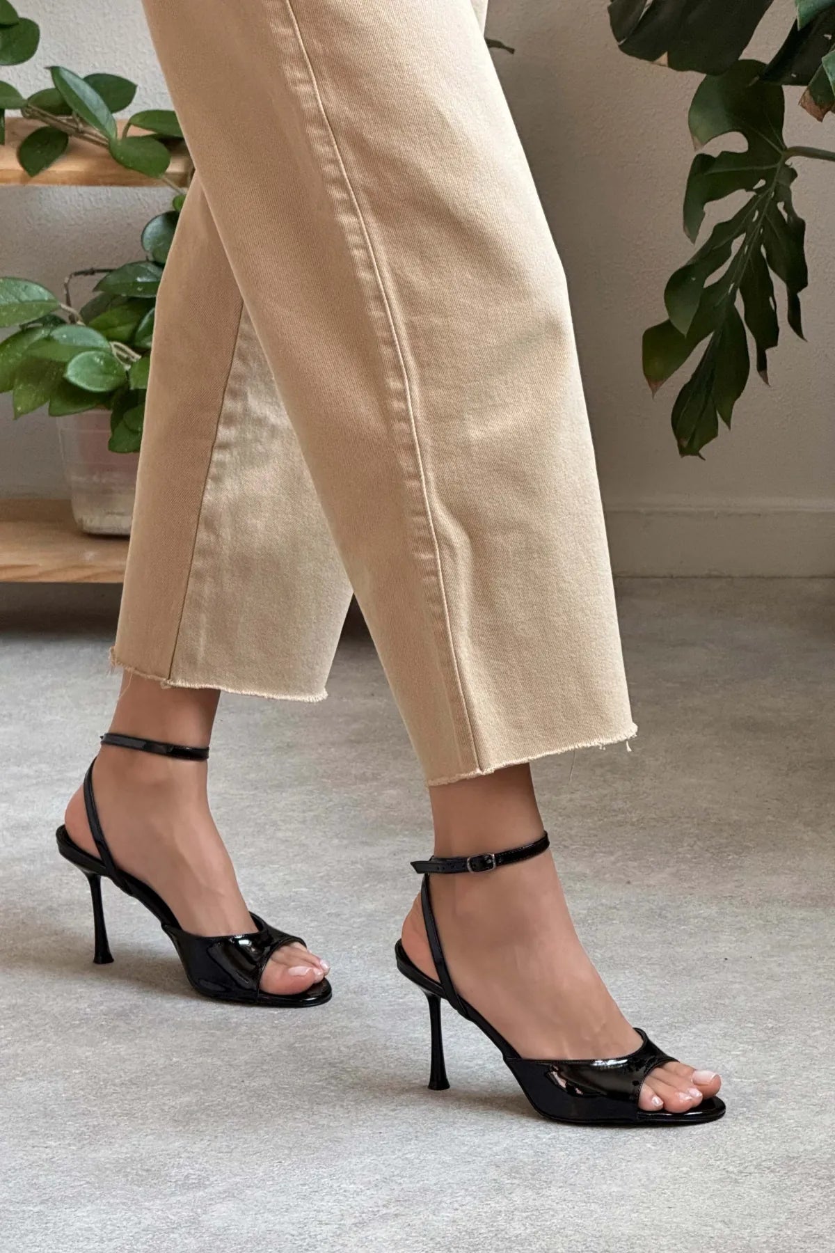 CHARMS Black Patent Ankle-Strap Detail Women’s Slim High-Heel Shoes | FOOTWEAR | Heels | Lebbse CHARMS Black Patent Ankle-Strap Detail Women’s Slim High-Heel Shoes | FOOTWEAR | Heels | Lebbse