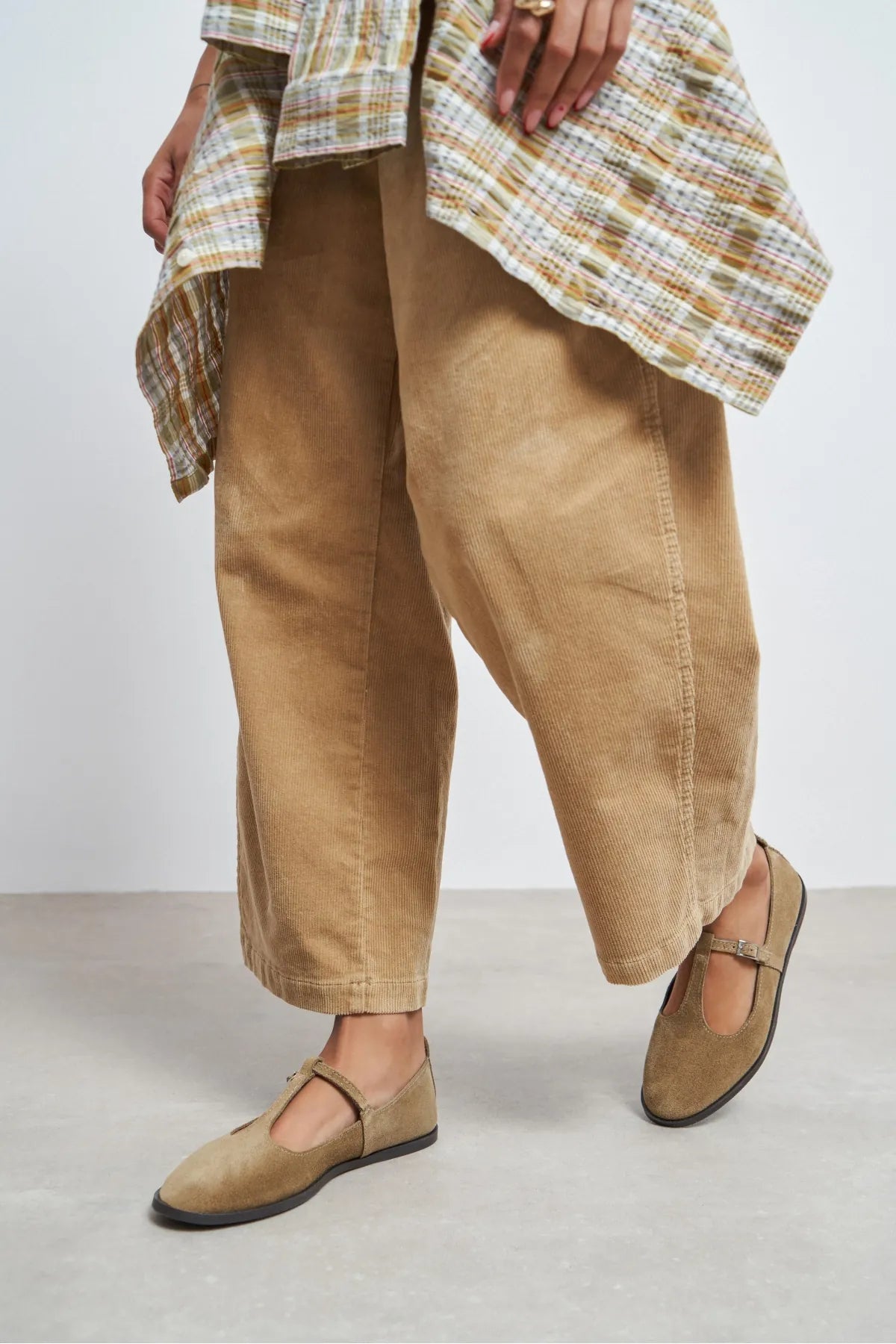 Mabel Rome Beige Genuine Suede Leather Buckle Detail Flat Women's Ballet Flats | FOOTWEAR | Lebbse Mabel Rome Beige Genuine Suede Leather Buckle Detail Flat Women's Ballet Flats | FOOTWEAR | Lebbse