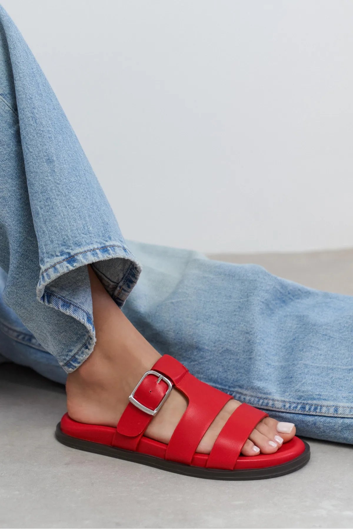 SPIRIT Red Matte Buckle Detail Flat Women’s Slippers