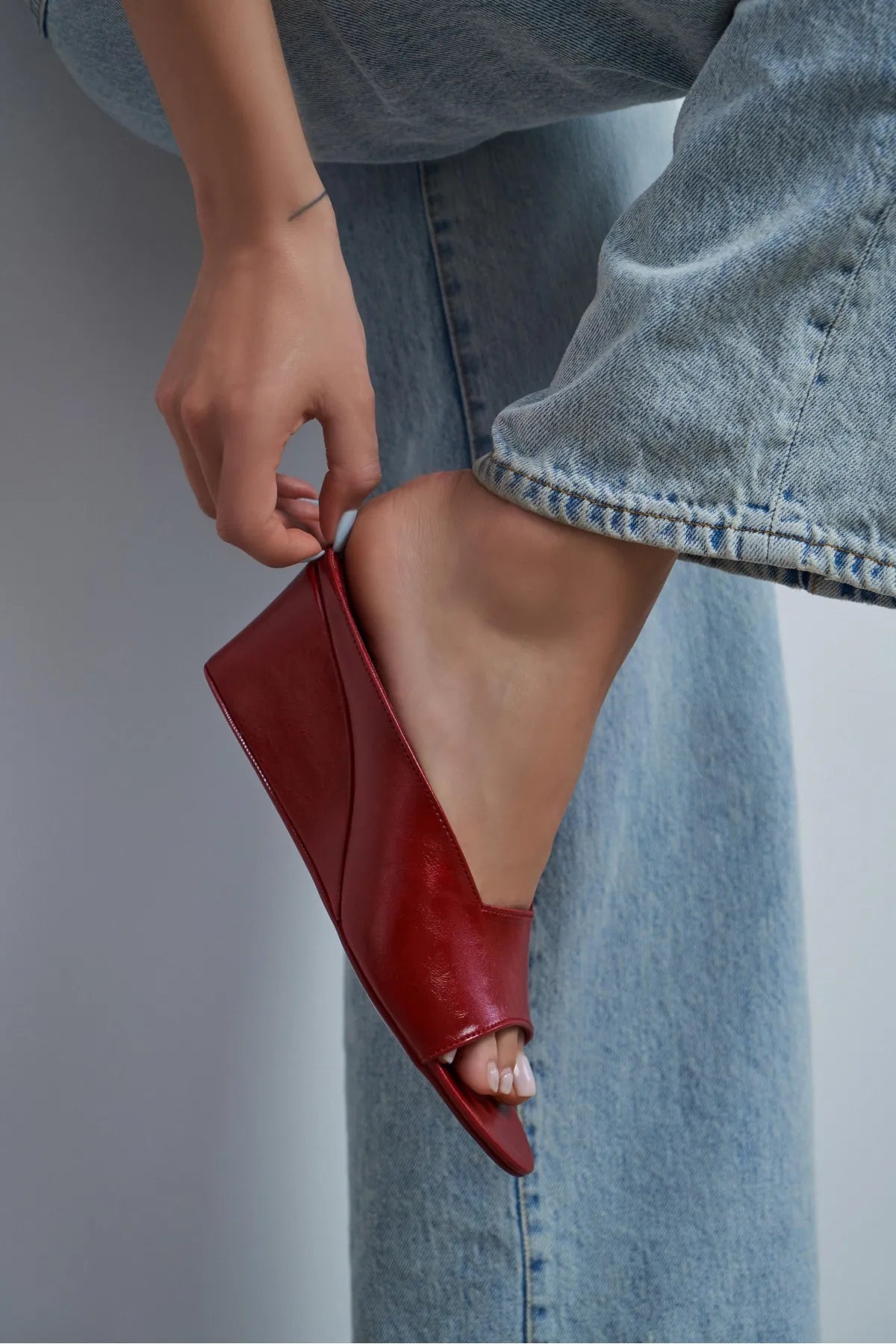ALLISON Red Rustic Wedge Heel Women’s Slippers | FOOTWEAR | Slipper | Lebbse ALLISON Red Rustic Wedge Heel Women’s Slippers | FOOTWEAR | Slipper | Lebbse