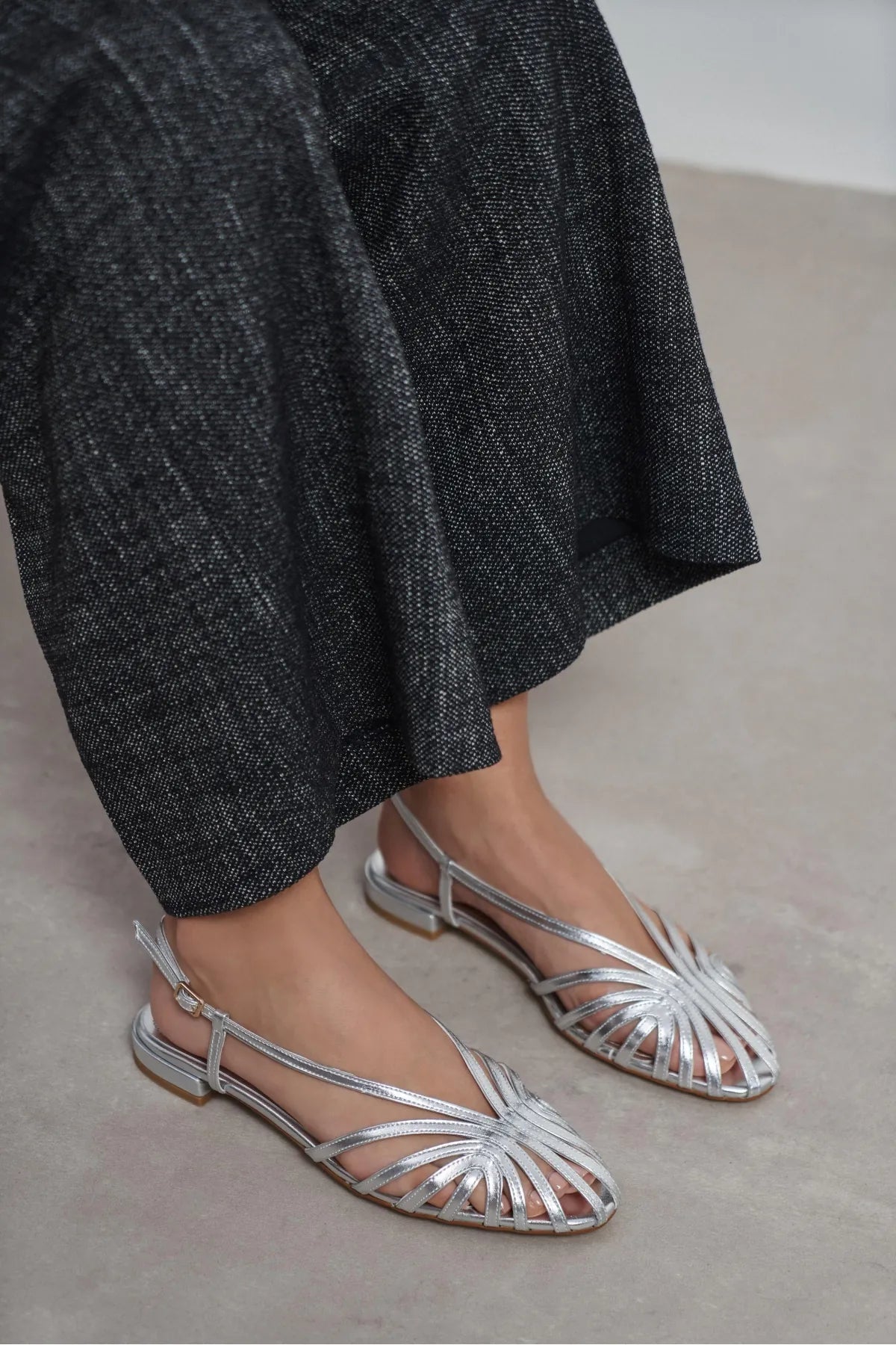 LENY Silver Metallic Trim Detail Women’s Sandal Ballet Flats