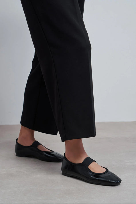 MORTY Black Rustic Patterned Women’s Daily Ballet Flats with Strap Detail