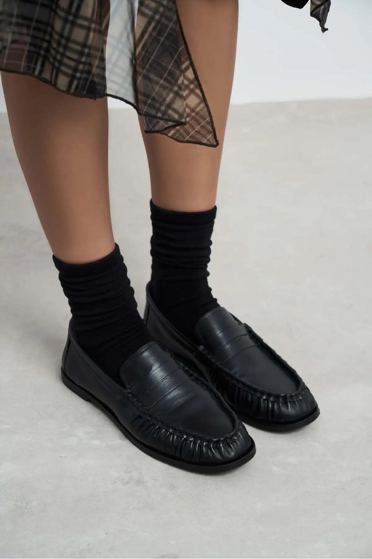 ELİSHA BLACK FLAT-SOLE WOMEN'S LOAFER