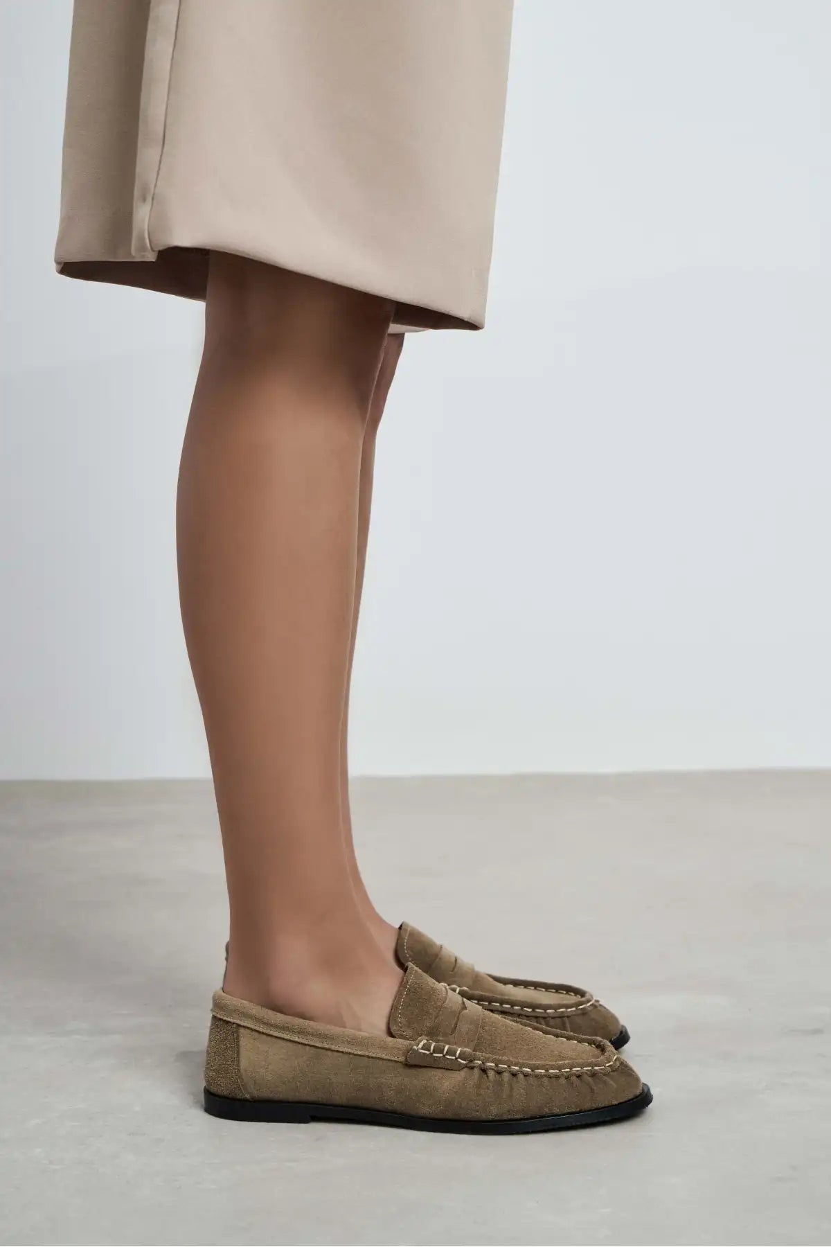 ELİSHA ROME BEIGE FLAT-SOLE WOMEN'S LOAFER