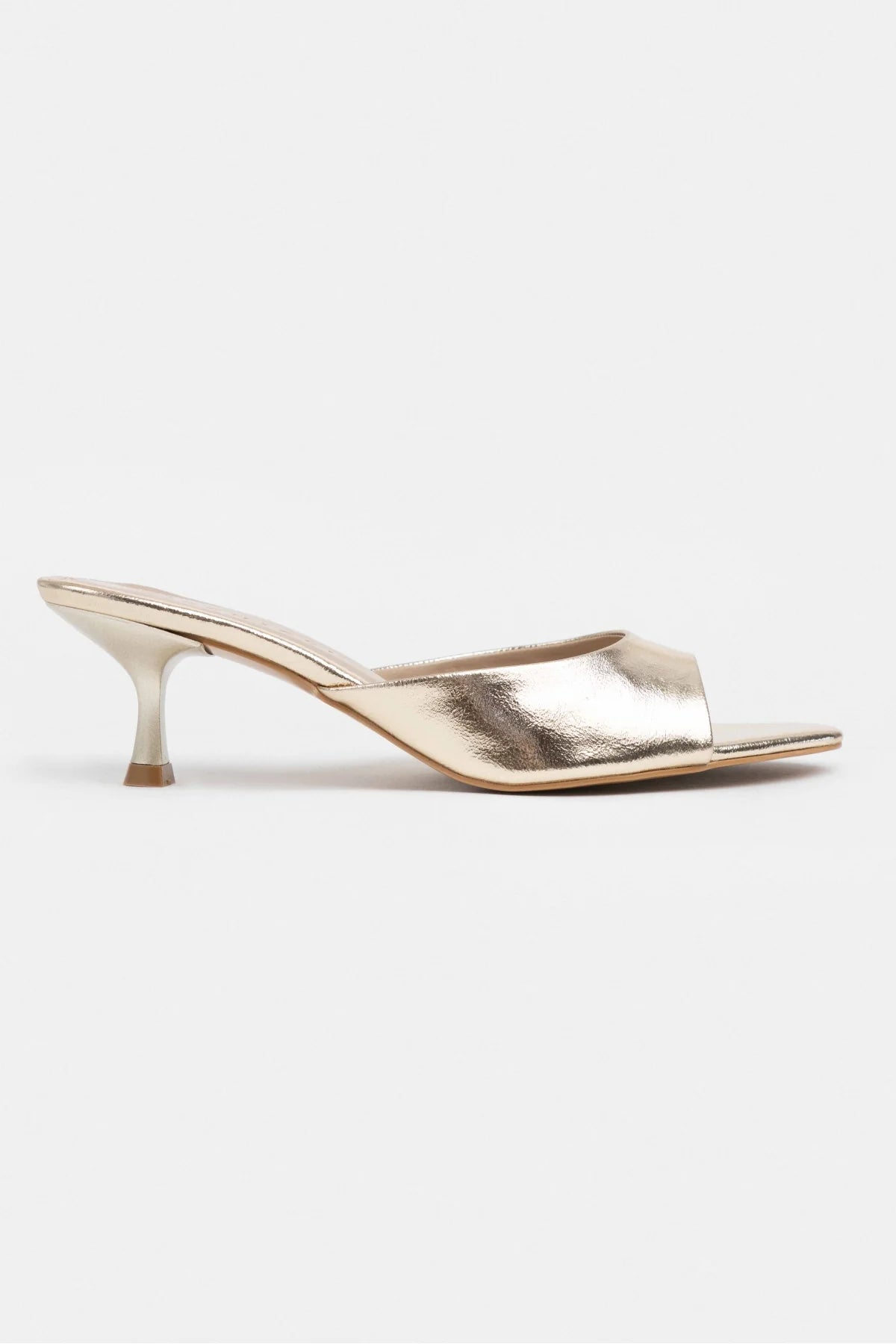 PROMISE Gold Patterned Pointed-Toe Women’s Slim Heel Slipper