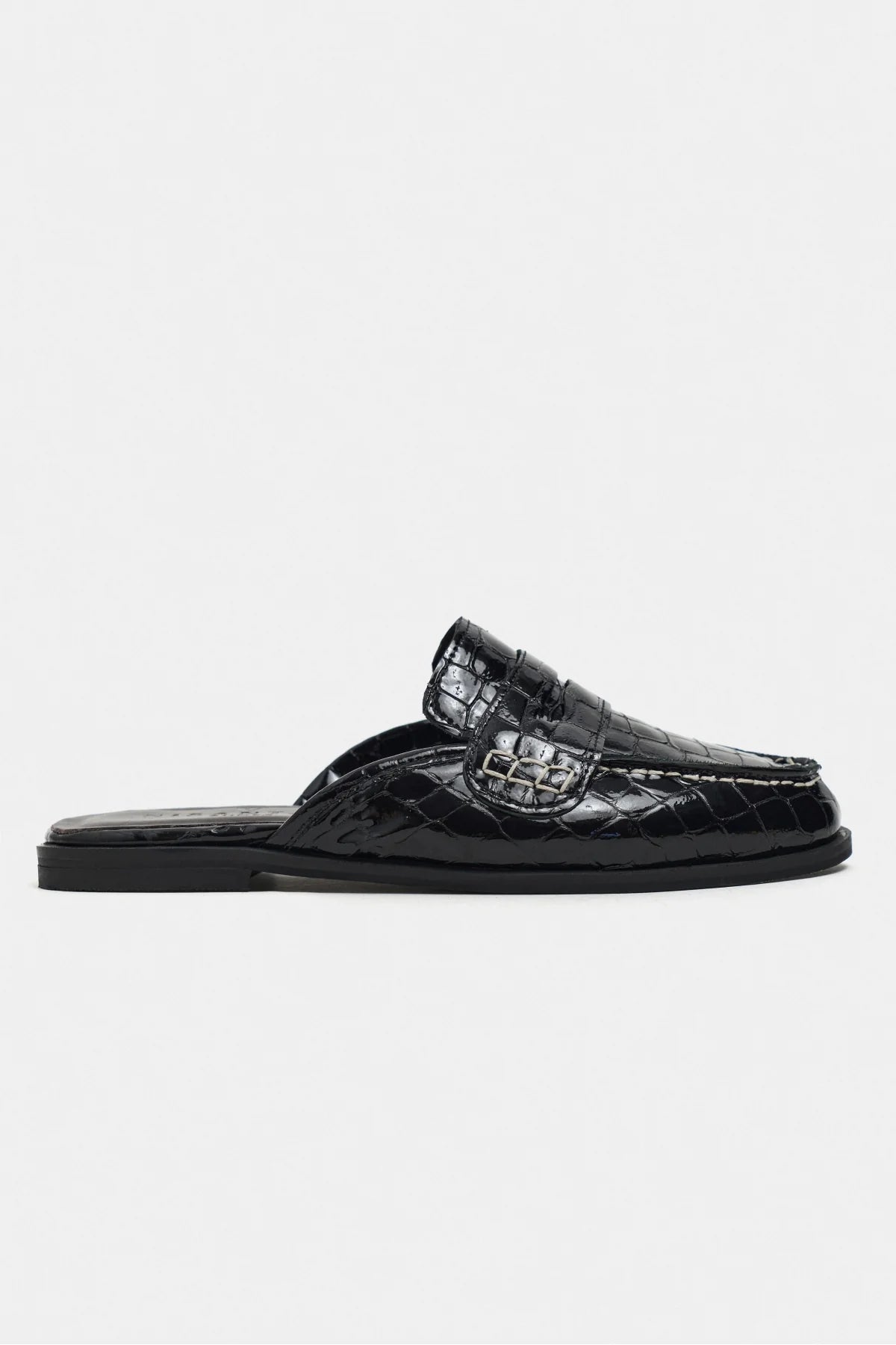 PORLY Black Croco Patent Genuine Leather Loafer Slippers | FOOTWEAR | Slipper | Lebbse PORLY Black Croco Patent Genuine Leather Loafer Slippers | FOOTWEAR | Slipper | Lebbse
